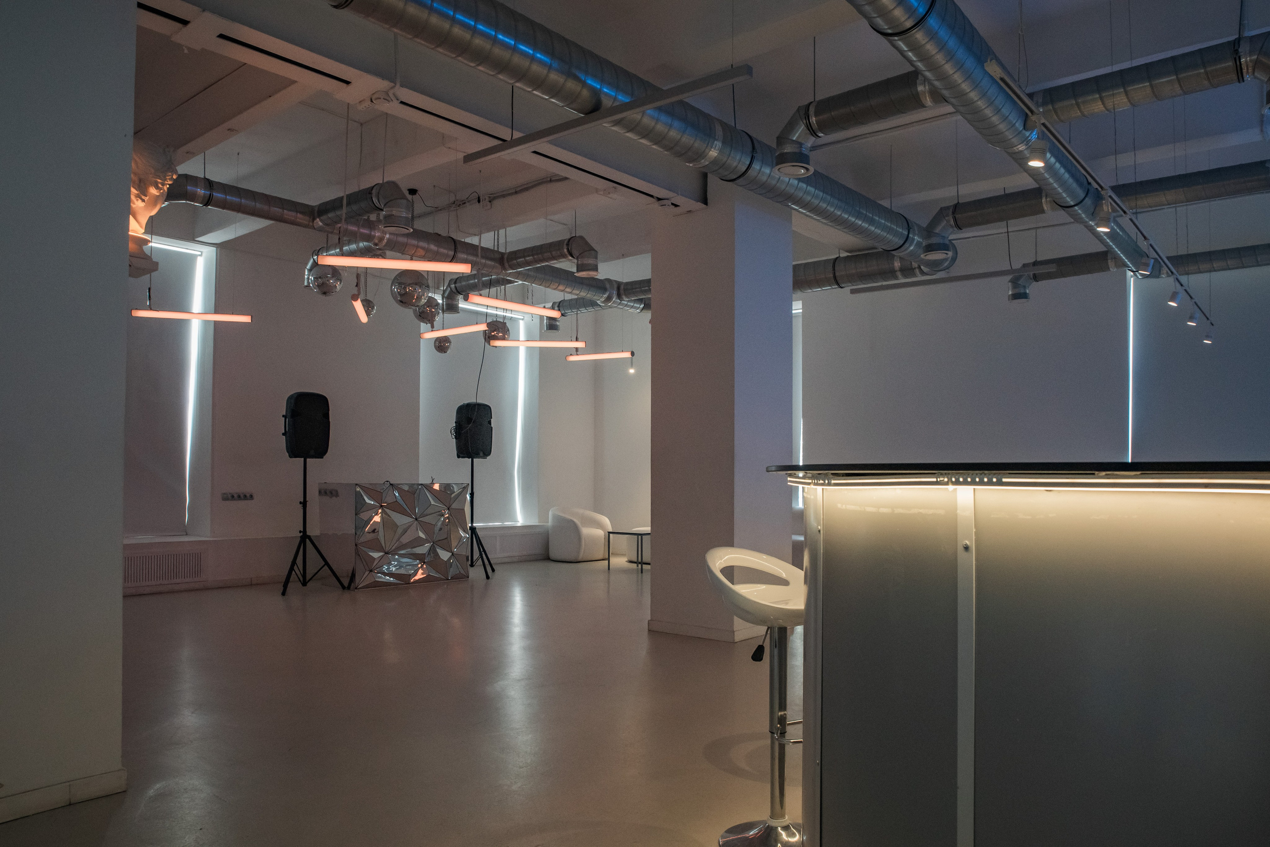 Кожевенная, 34А. Аренда лофта в СПб для мероприятий