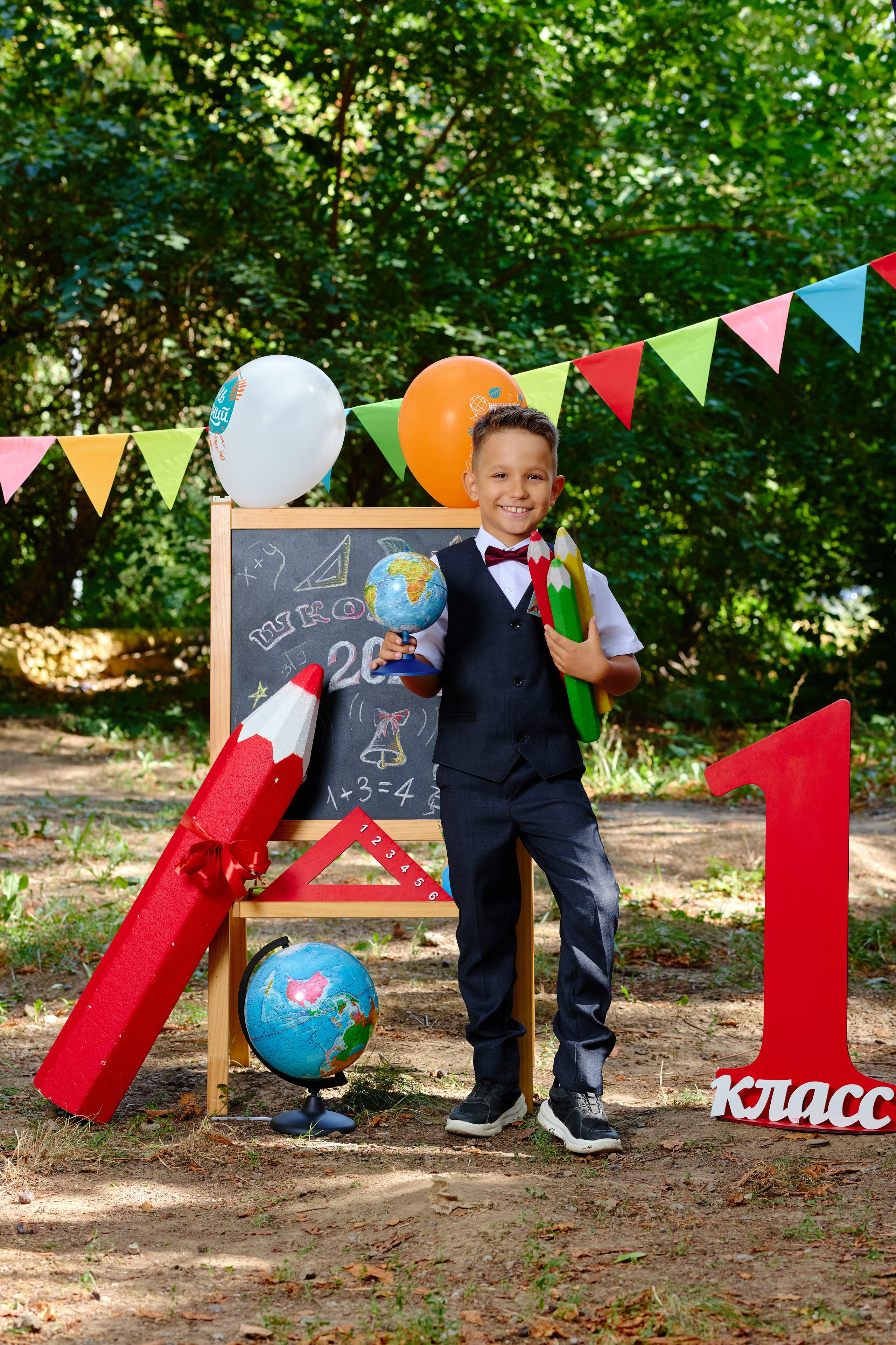Альбом для 1 класса (персональный). Фотограф Выпускные альбомы Таганрог Сергей Коробченко