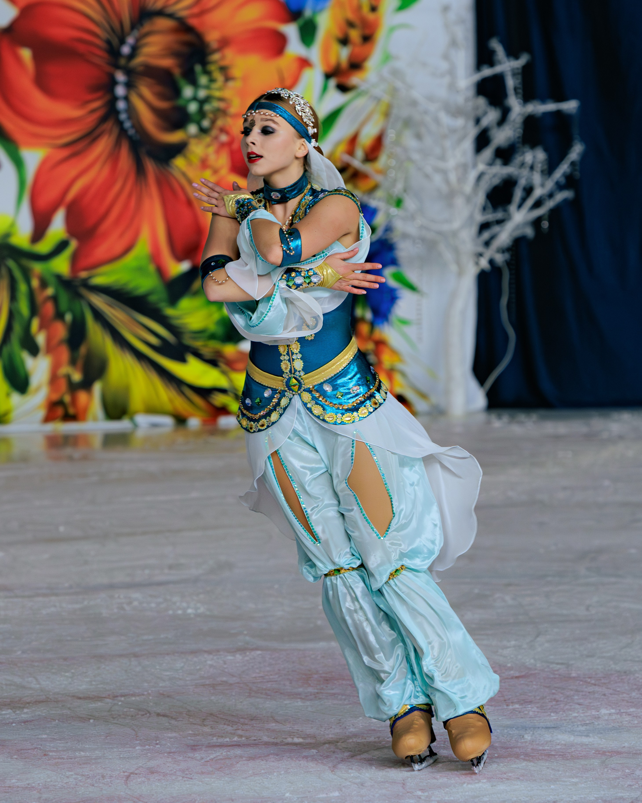 Детский театр на льду «АЛЕКО». Выпускные альбомы и школьный фотограф в Подольске, Троицке, Щербинке, Москве и Московской области