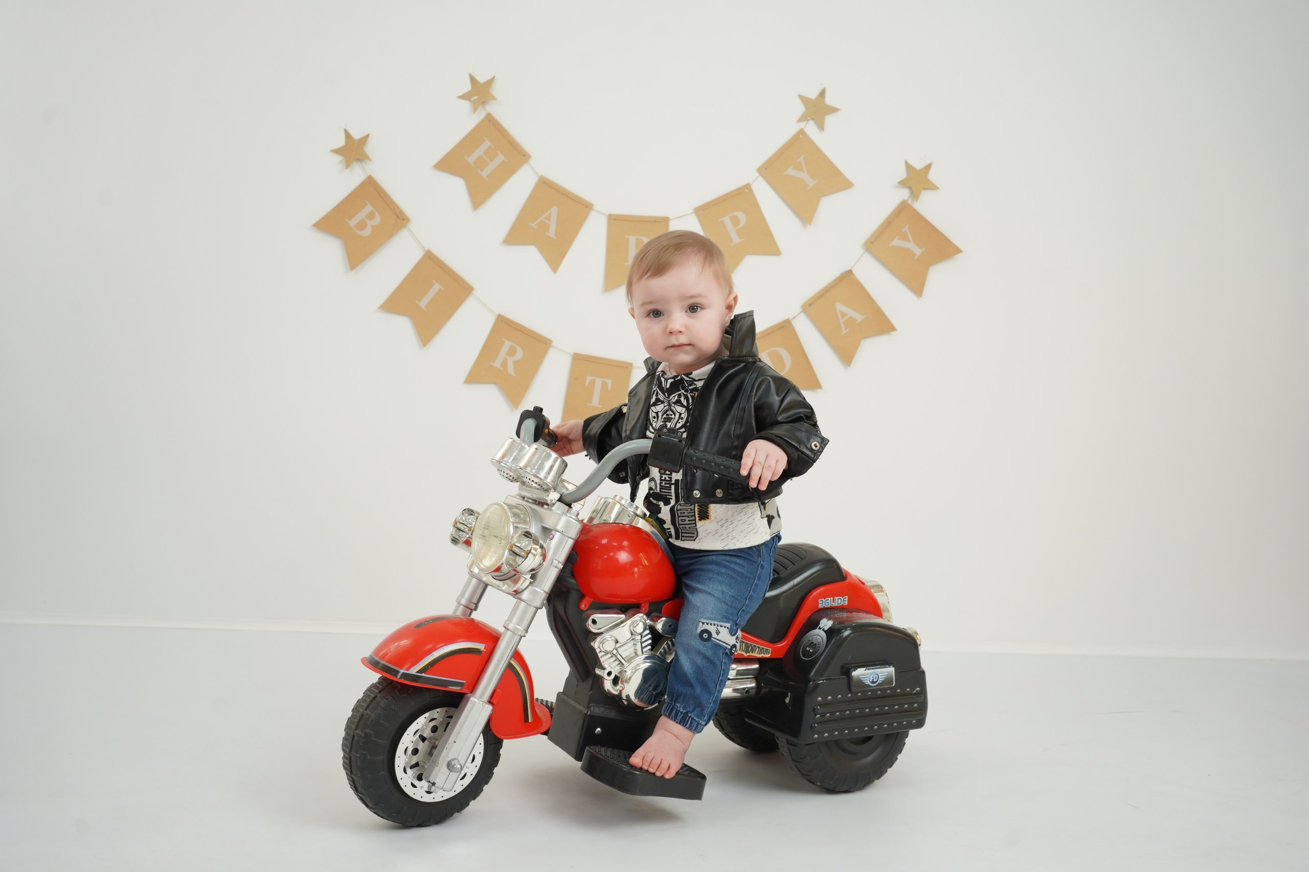 Фотосессия на Годик для Мальчиков. Детская Фотостудия ГОДОВАСИКИ в Санкт-Петербурге фотосесия на годик