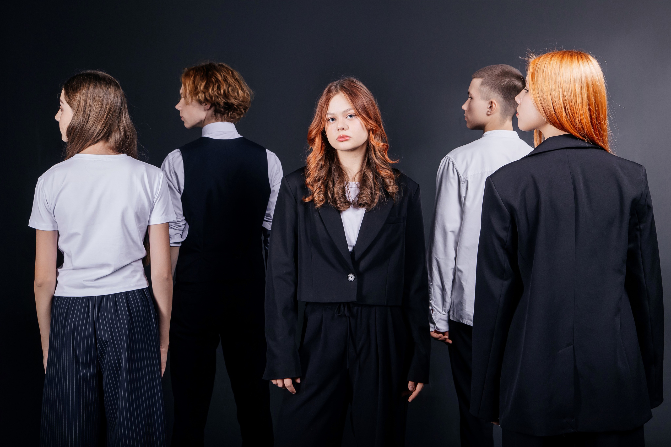 Школьные выпускные альбомы. Свадебный, семейный фотограф, контент съёмка. Екатеринбург. Елена Граф