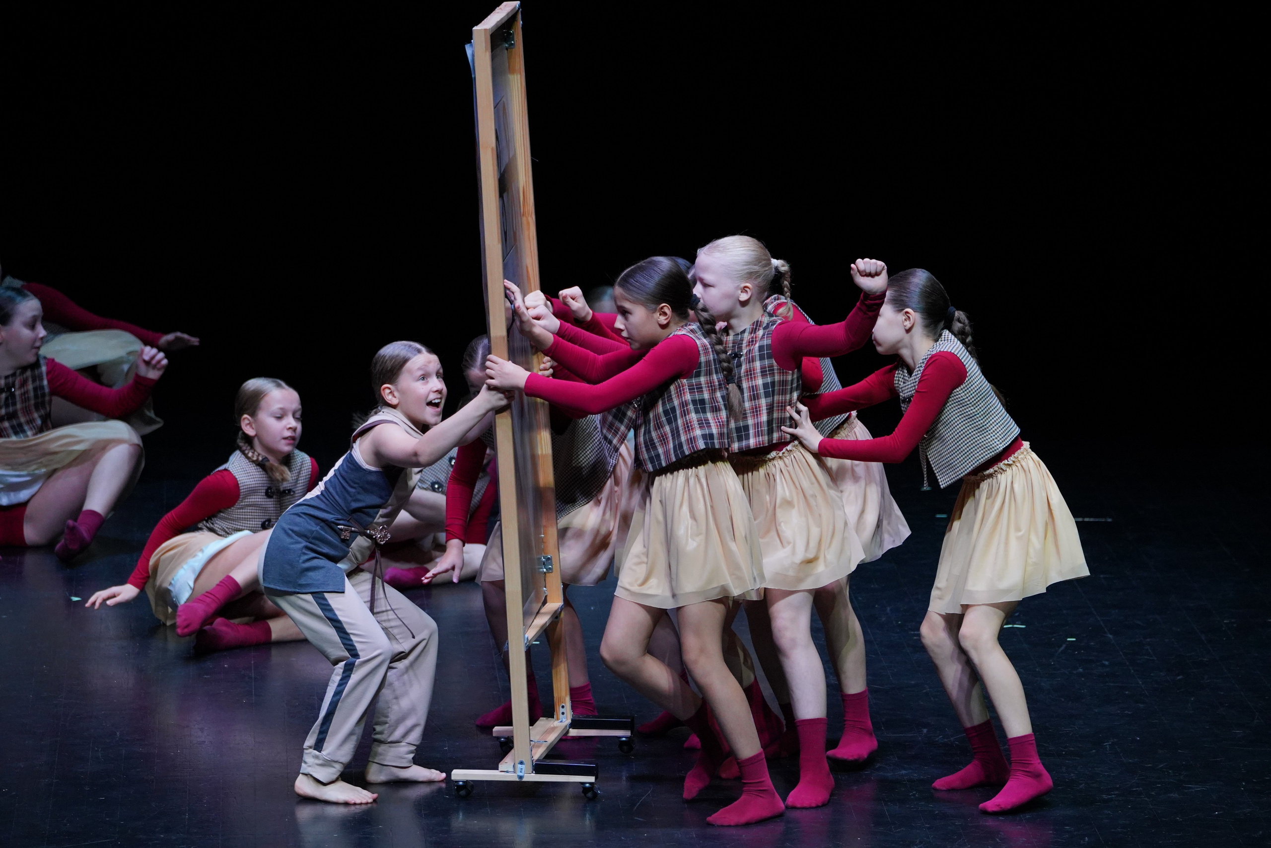 Фотосъёмка на гала-концерт, конкурсы, выступления, отчётные концерты и эвент-мероприятия. «Студия DRONAVT`s» — видеосъёмка и фотография г. Москва