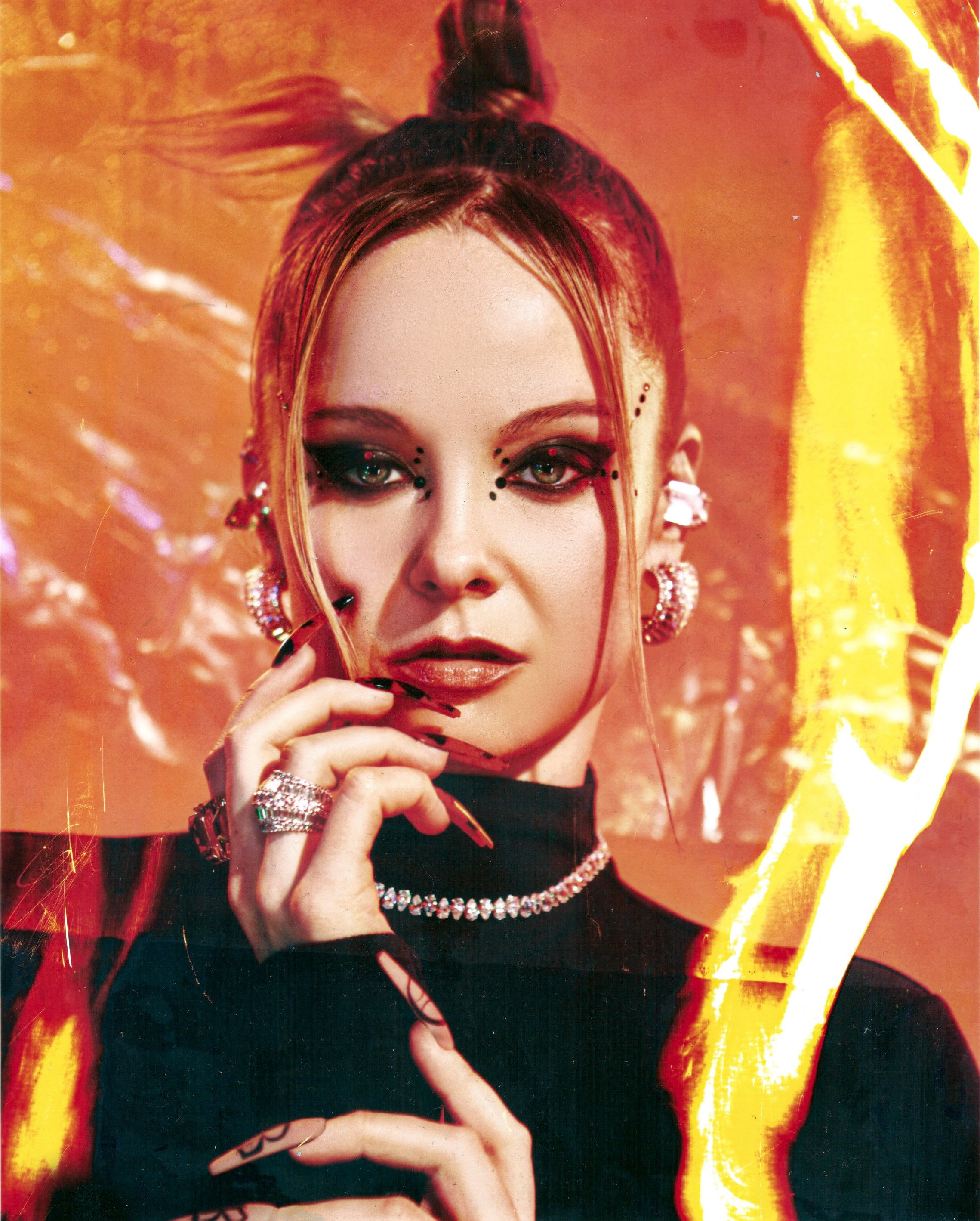 BONCHINCHE x SWAROVSKI. VLAD MARTYNENKO — stylist & art director