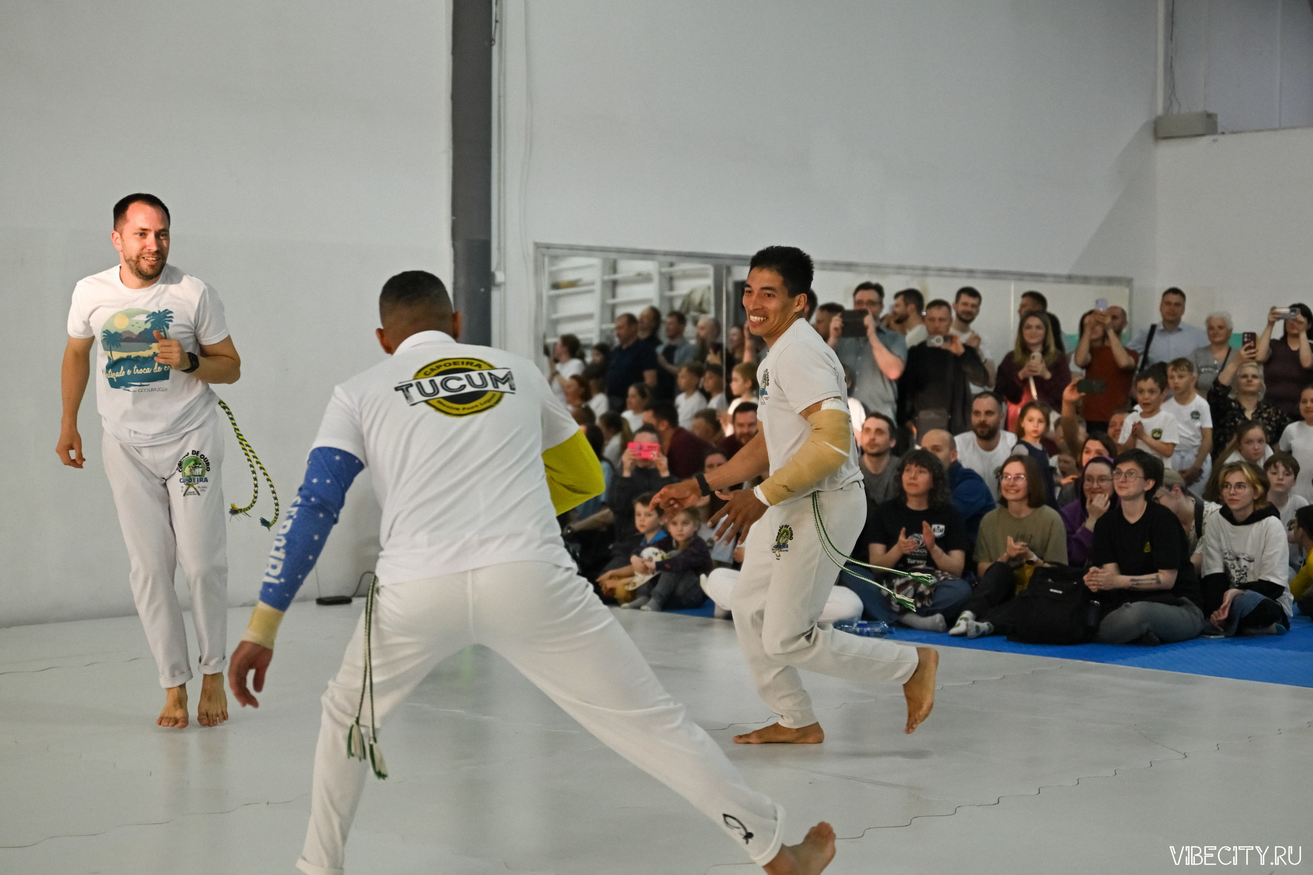Capoeira: 4-е batizado e Troca de cordao. VIBECITY.RU Вайб Сити Ру Фоторепортажи Фотоотчеты Калининград