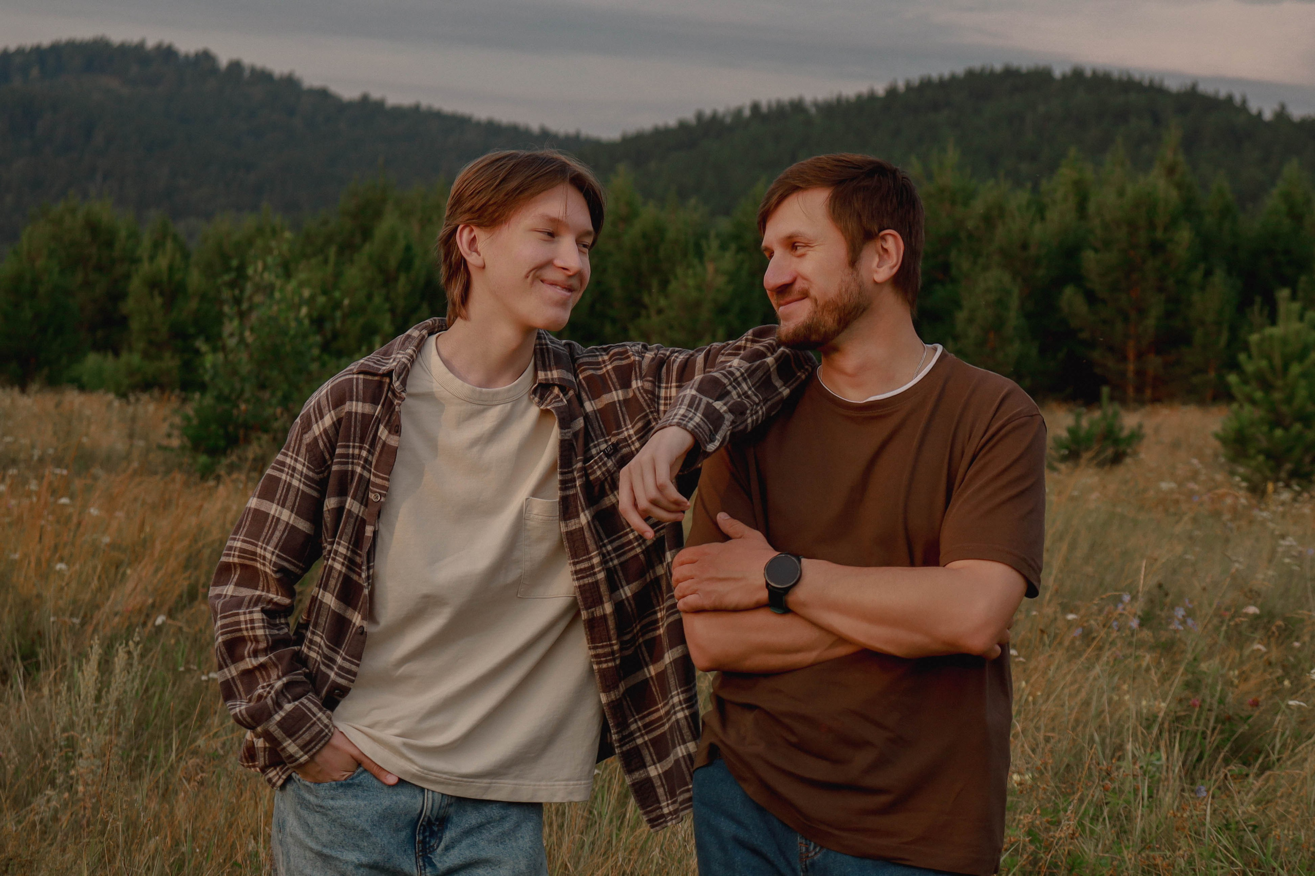 Семья в поле. Фотограф Александра Коновалова