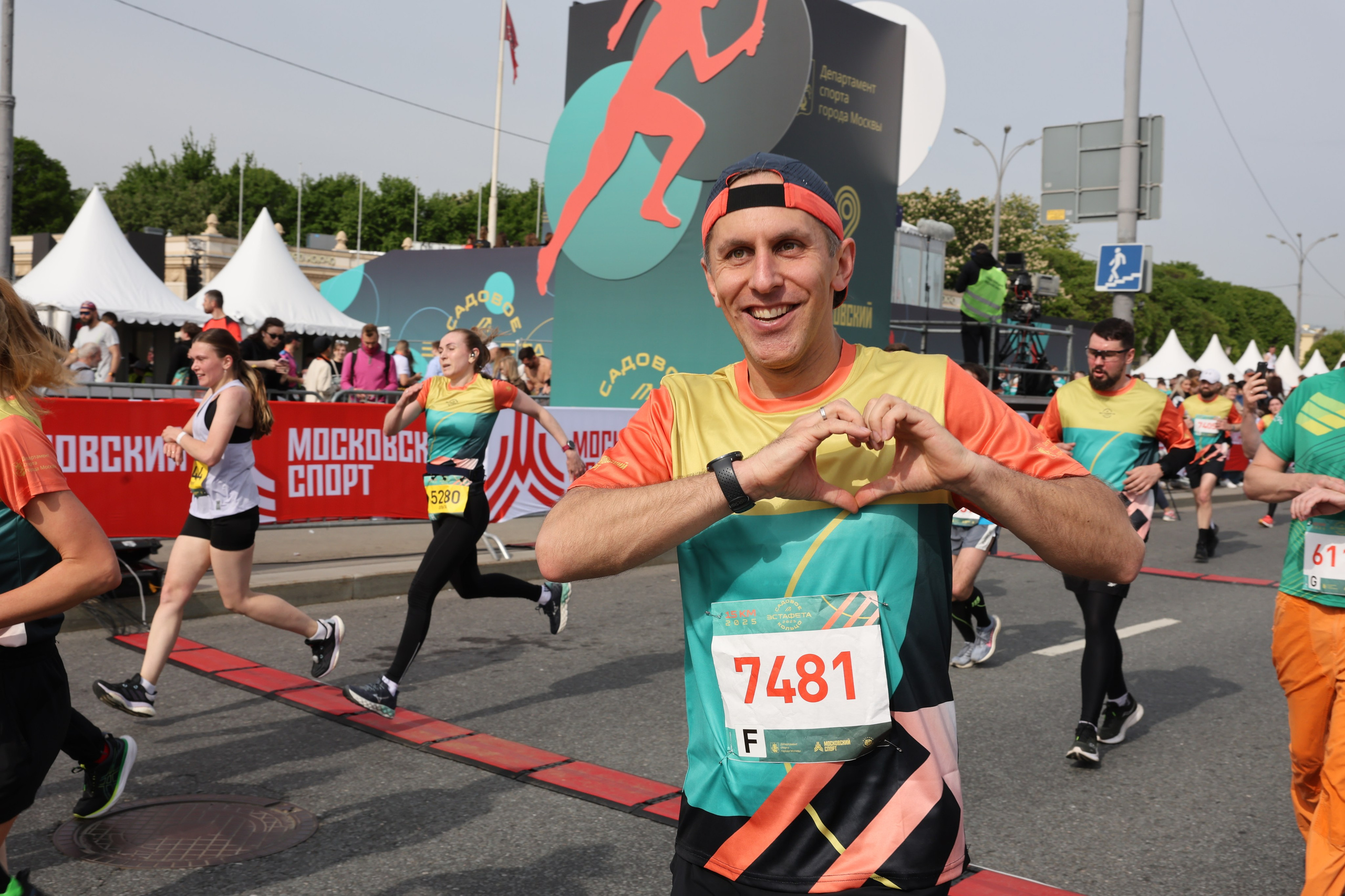 Забег по Садовому кольцу 2025 г. Репортажный фотограф, спортивный фотограф в Москве и области