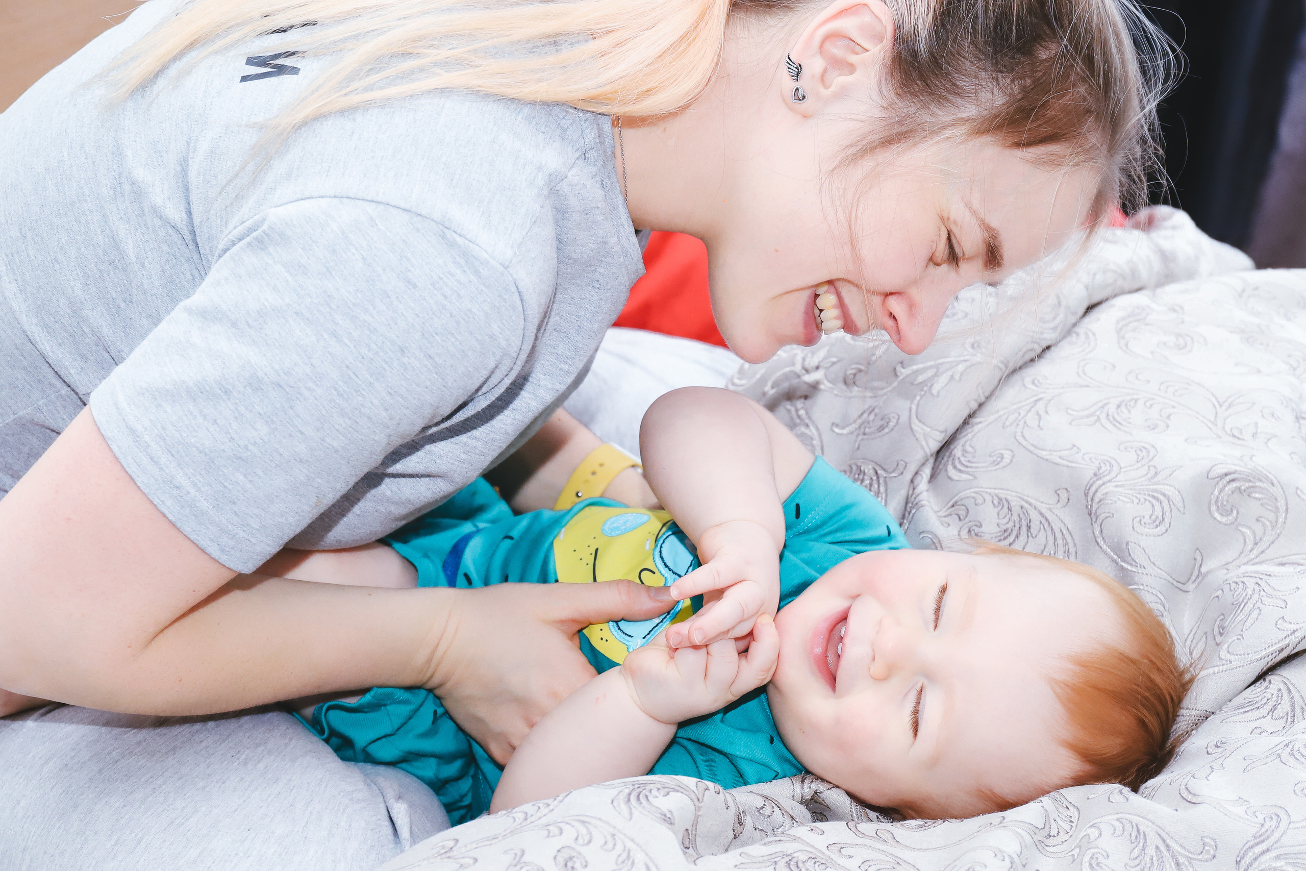 Домашняя фотосъемка Сергея, Елены и их прекрасных детей. Фотограф в Санкт-Петербурге Наталья Брилькова