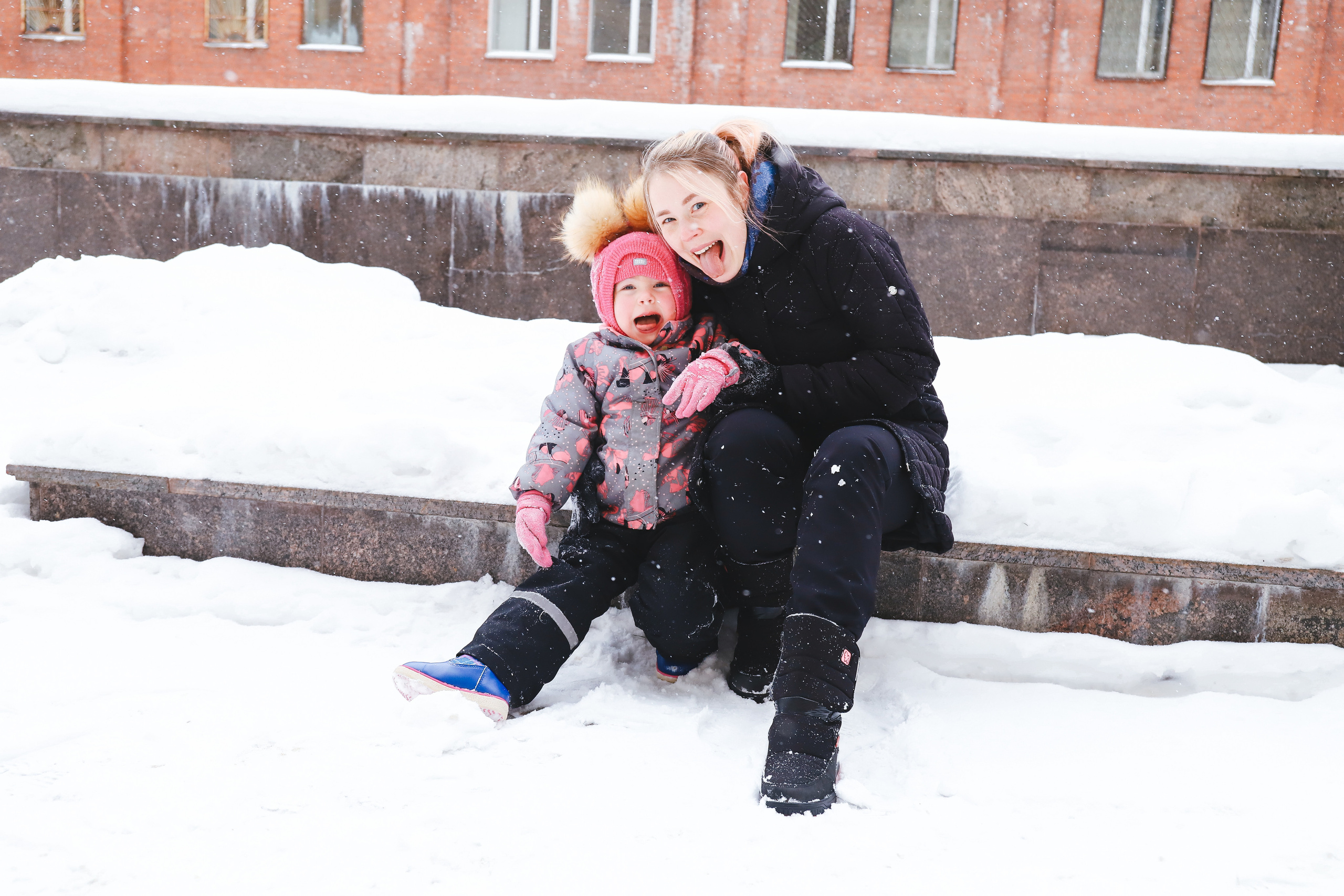 Домашняя фотосъемка Сергея, Елены и их прекрасных детей. Фотограф в Санкт-Петербурге Наталья Брилькова
