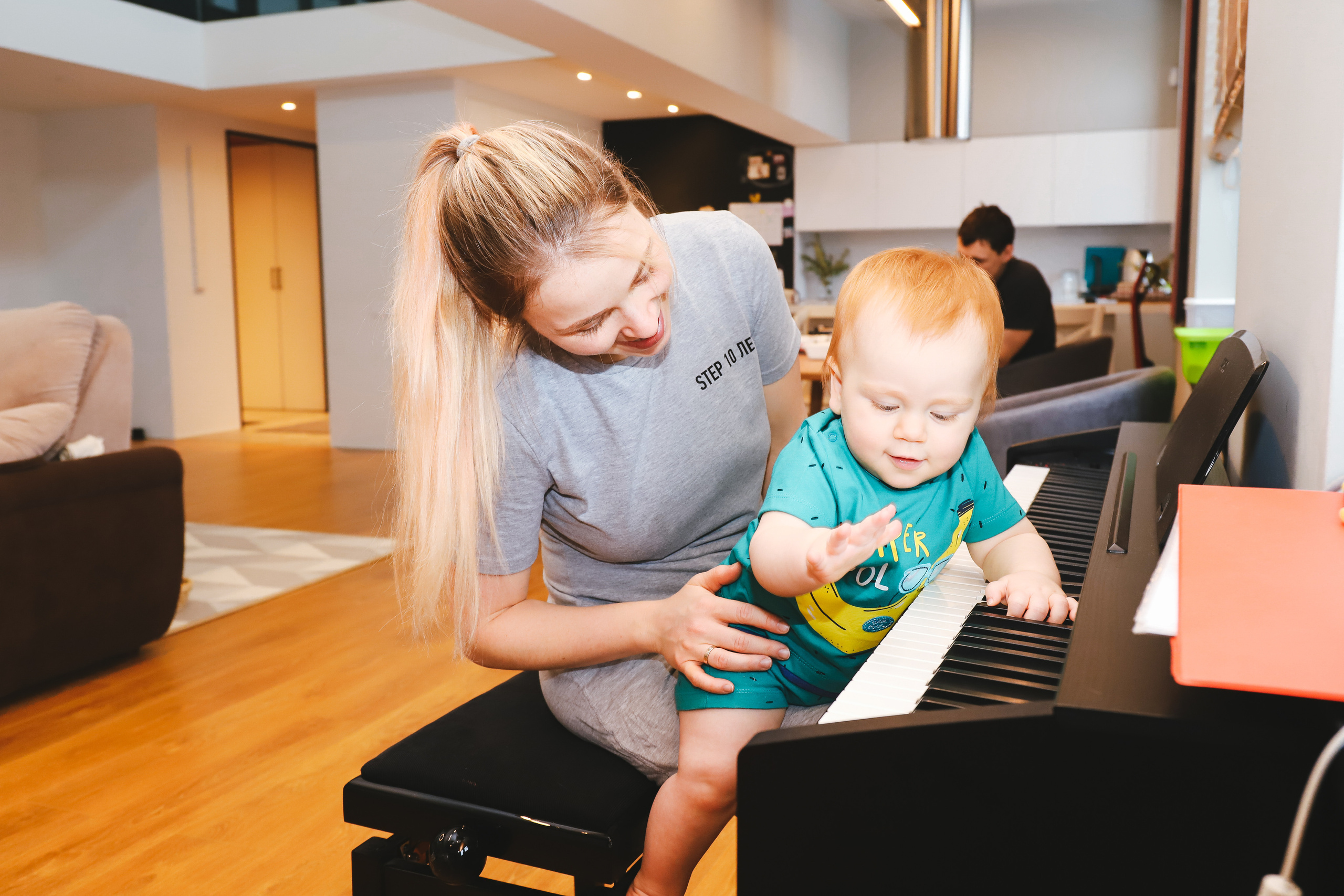 Домашняя фотосъемка Сергея, Елены и их прекрасных детей. Фотограф в Санкт-Петербурге Наталья Брилькова
