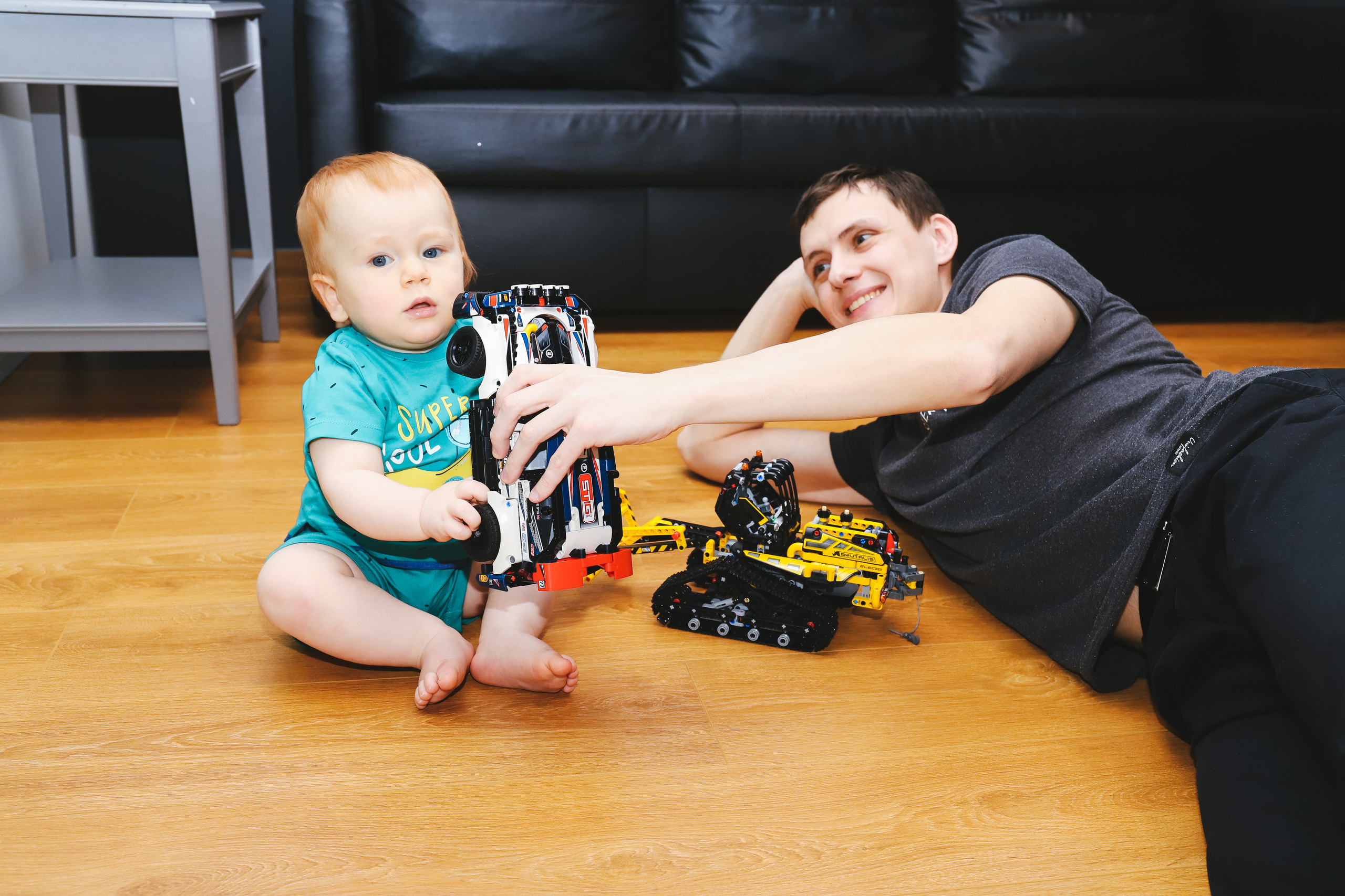 Домашняя фотосъемка Сергея, Елены и их прекрасных детей. Фотограф в Санкт-Петербурге Наталья Брилькова