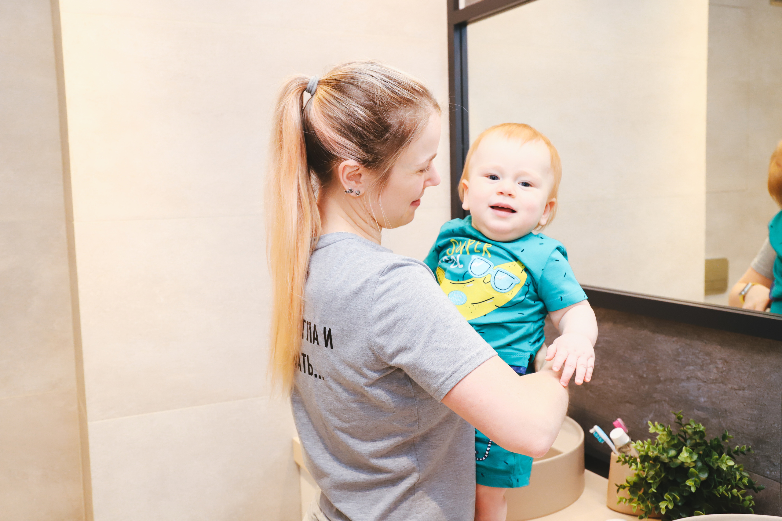 Домашняя фотосъемка Сергея, Елены и их прекрасных детей. Фотограф в Санкт-Петербурге Наталья Брилькова