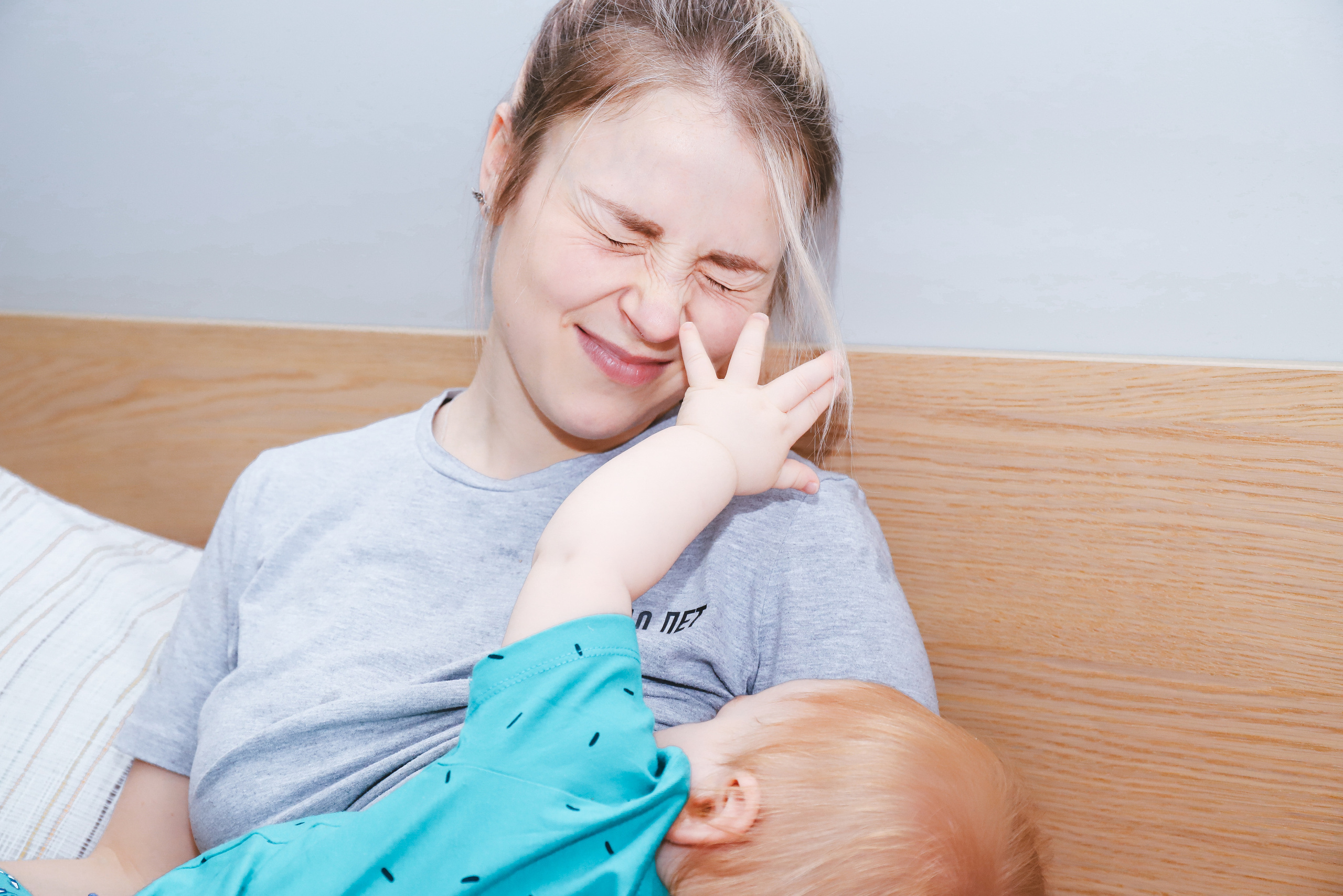 Домашняя фотосъемка Сергея, Елены и их прекрасных детей. Фотограф в Санкт-Петербурге Наталья Брилькова