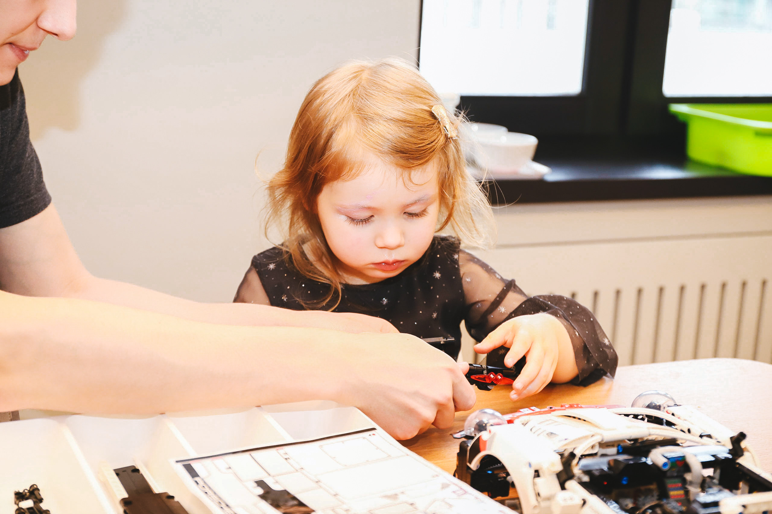 Домашняя фотосъемка Сергея, Елены и их прекрасных детей. Фотограф в Санкт-Петербурге Наталья Брилькова