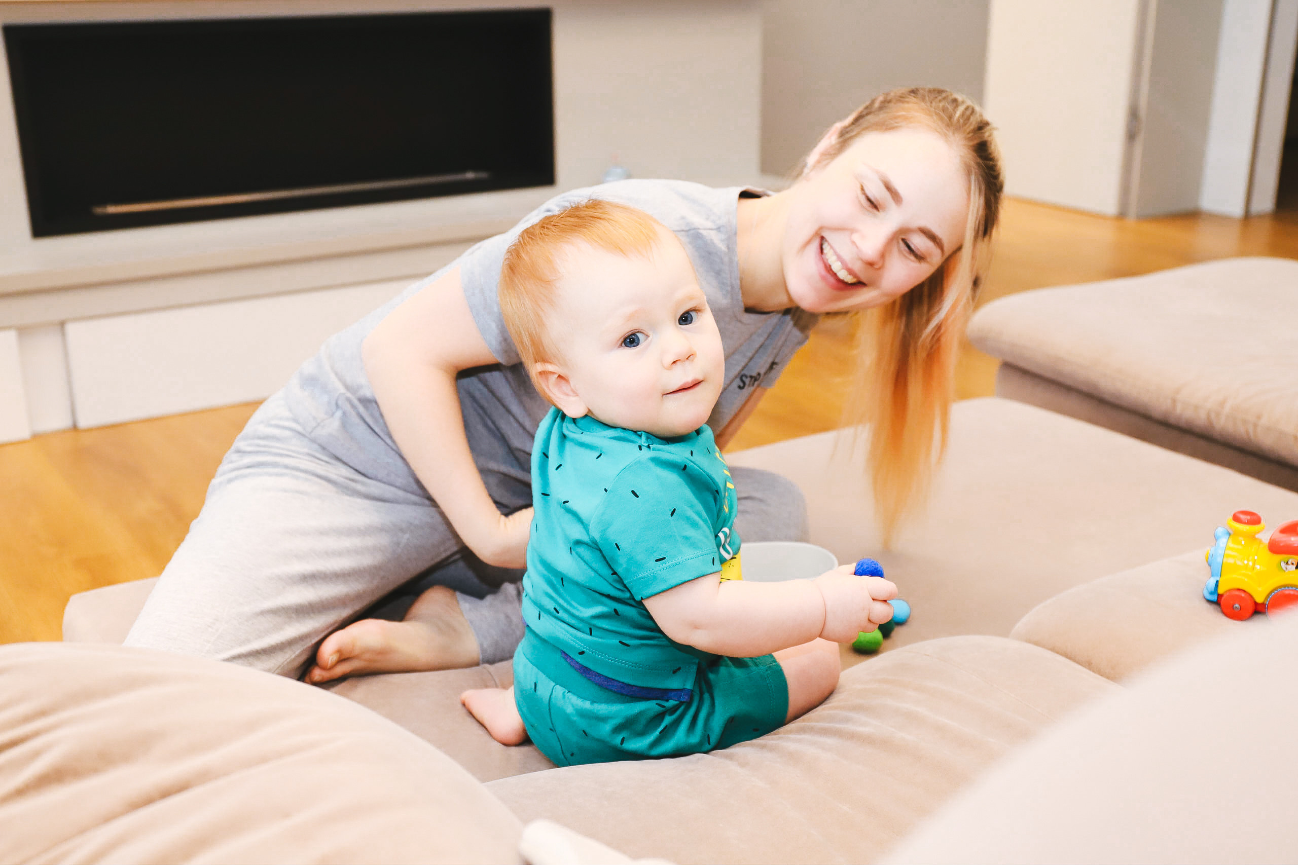 Домашняя фотосъемка Сергея, Елены и их прекрасных детей. Фотограф в Санкт-Петербурге Наталья Брилькова