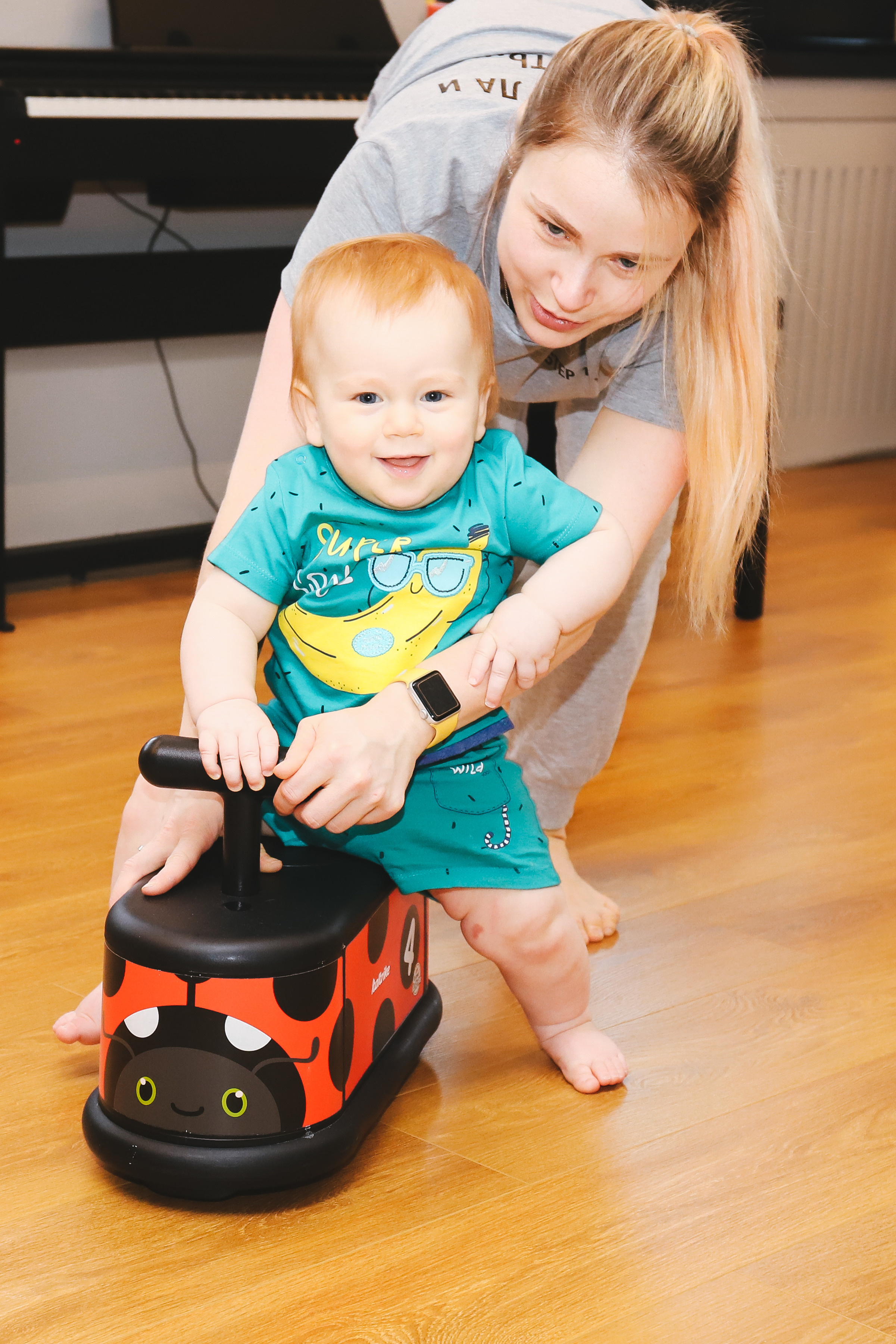 Домашняя фотосъемка Сергея, Елены и их прекрасных детей. Фотограф в Санкт-Петербурге Наталья Брилькова
