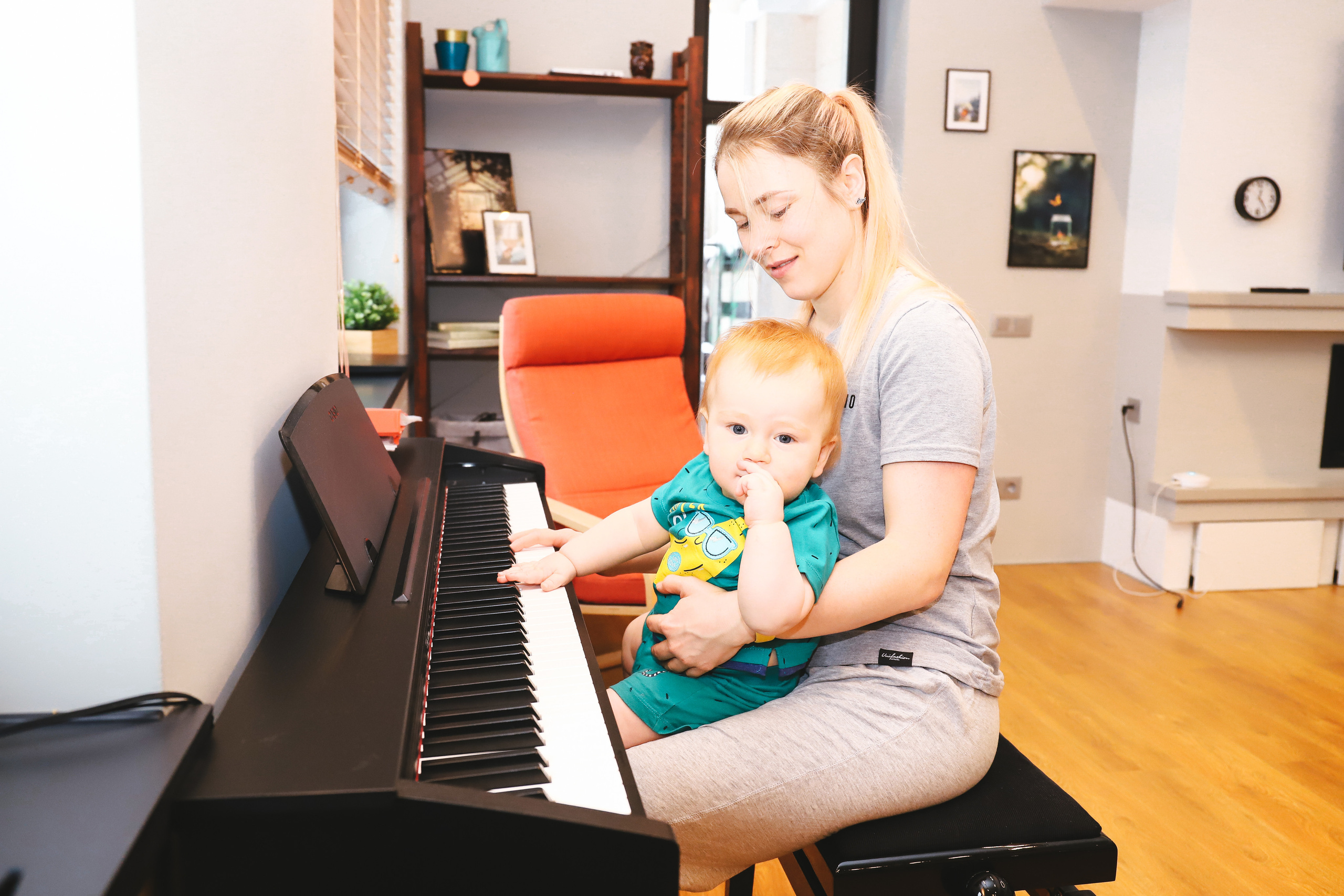 Домашняя фотосъемка Сергея, Елены и их прекрасных детей. Фотограф в Санкт-Петербурге Наталья Брилькова