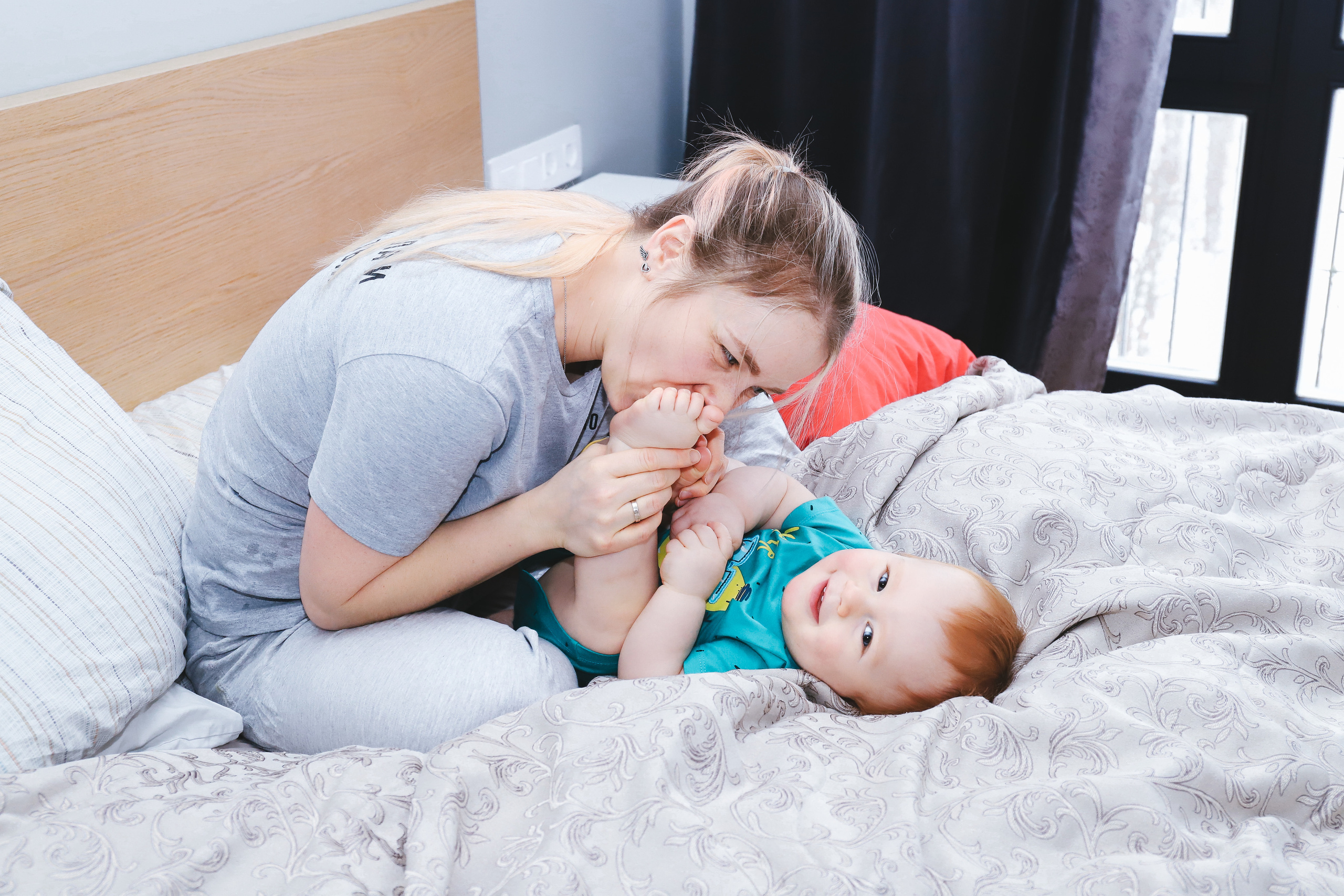 Домашняя фотосъемка Сергея, Елены и их прекрасных детей. Фотограф в Санкт-Петербурге Наталья Брилькова