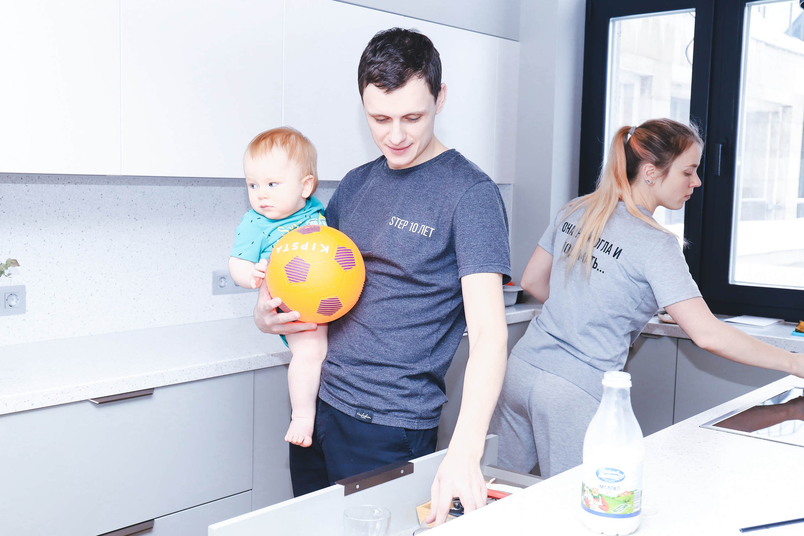 Домашняя фотосъемка Сергея, Елены и их прекрасных детей. Фотограф в Санкт-Петербурге Наталья Брилькова