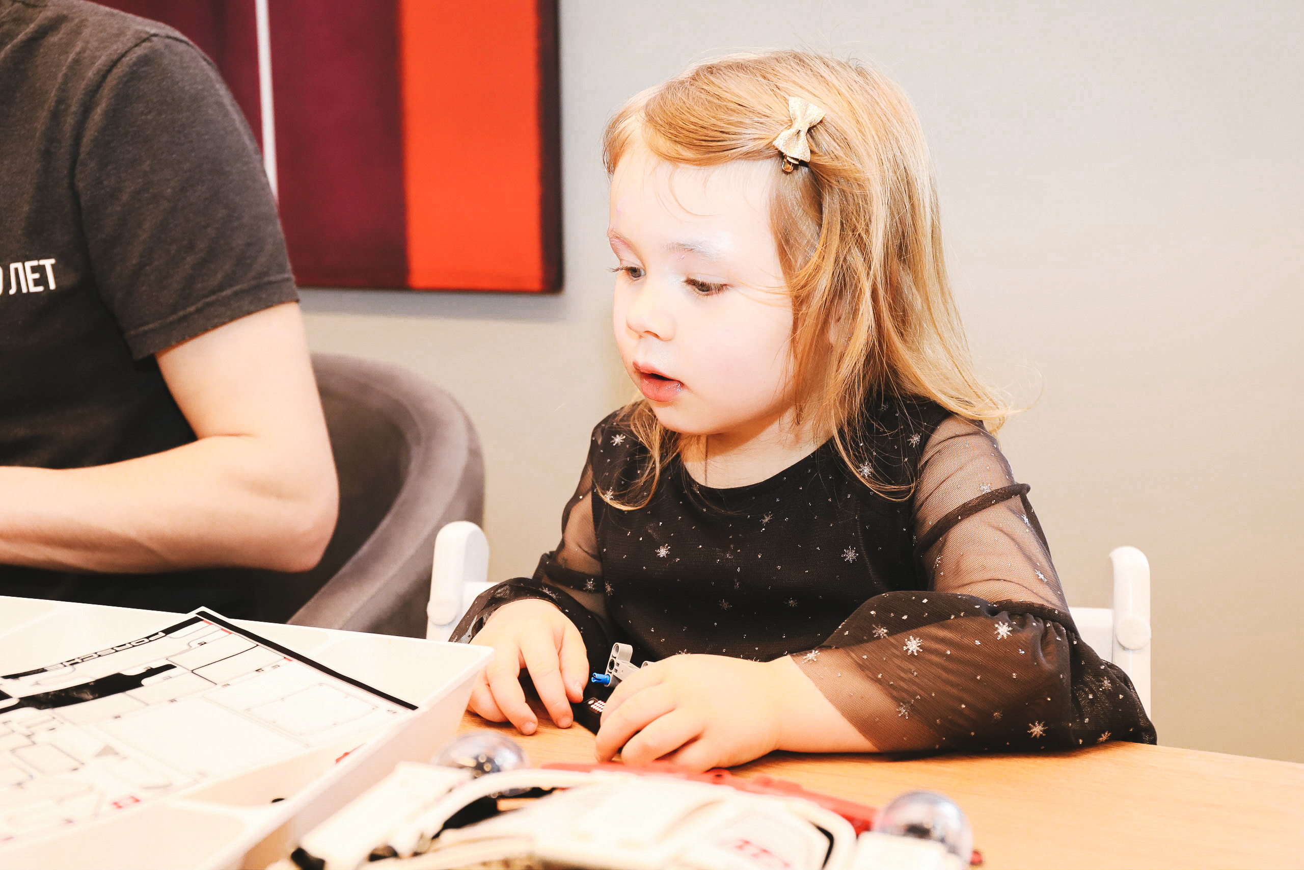 Домашняя фотосъемка Сергея, Елены и их прекрасных детей. Фотограф в Санкт-Петербурге Наталья Брилькова