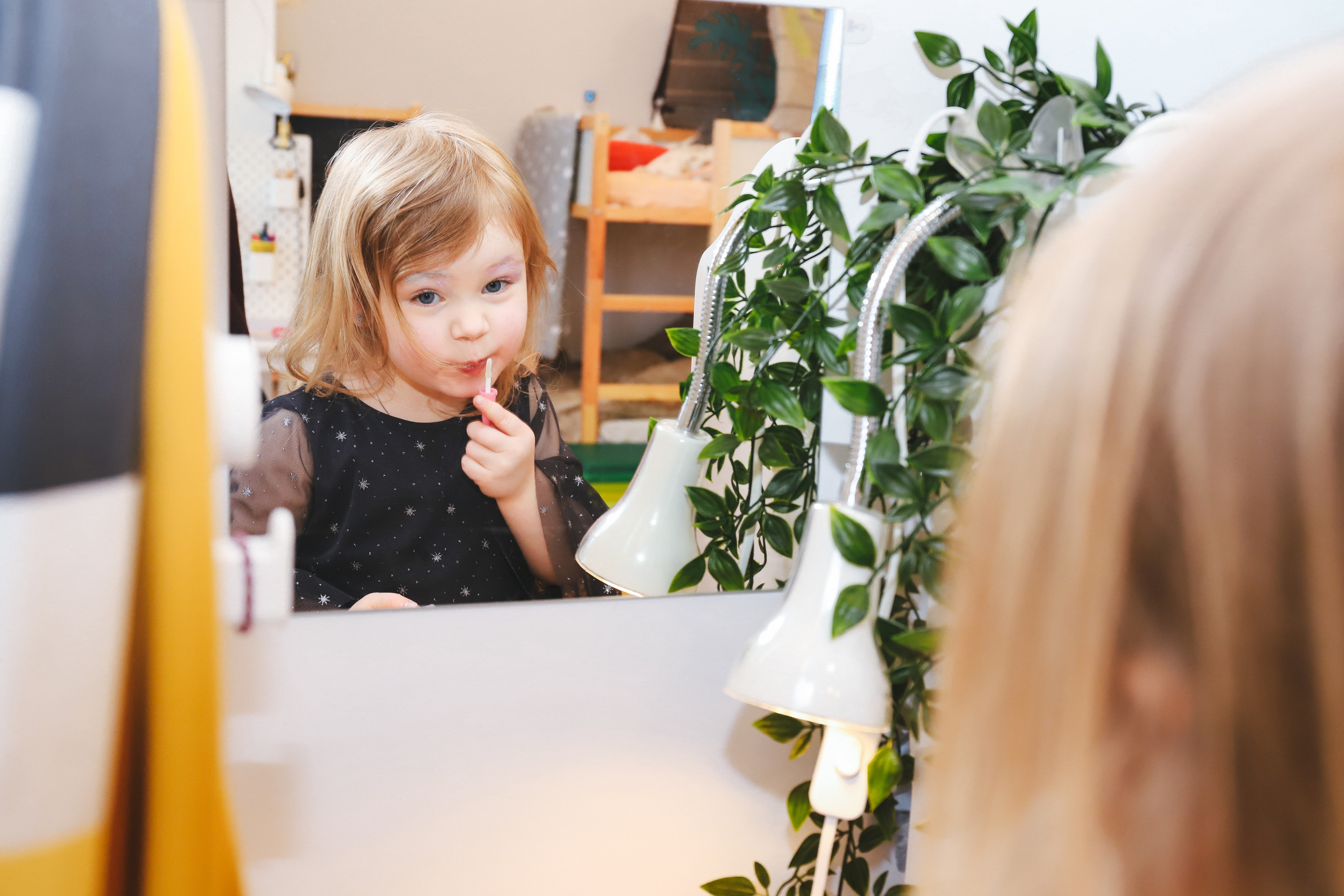 Домашняя фотосъемка Сергея, Елены и их прекрасных детей. Фотограф в Санкт-Петербурге Наталья Брилькова