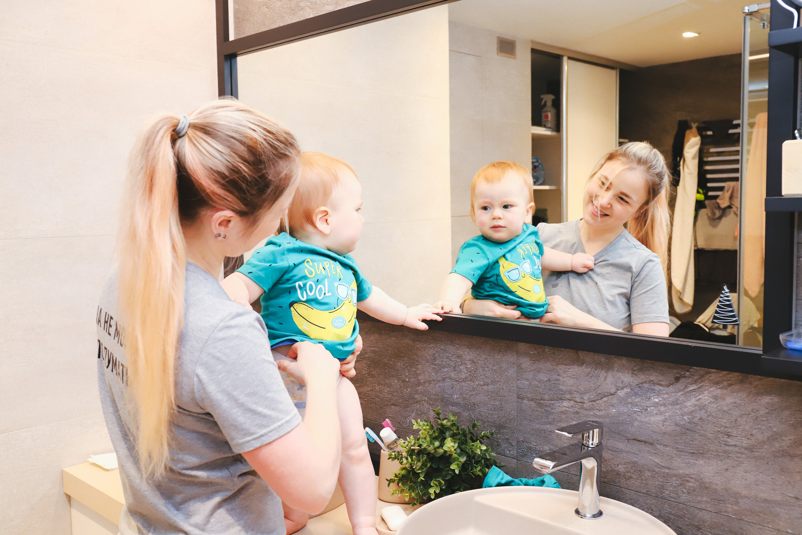 Домашняя фотосъемка Сергея, Елены и их прекрасных детей. Фотограф в Санкт-Петербурге Наталья Брилькова