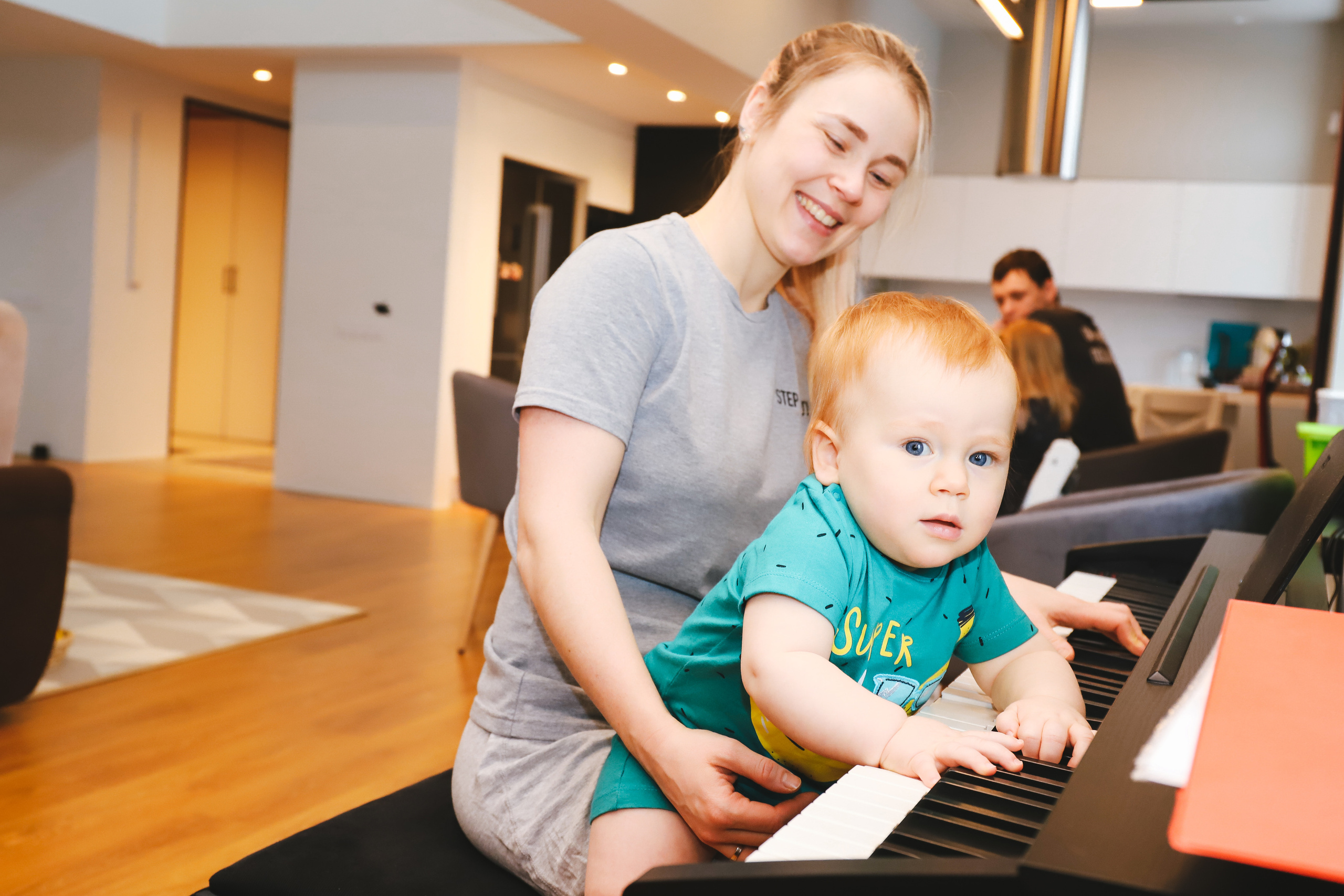 Домашняя фотосъемка Сергея, Елены и их прекрасных детей. Фотограф в Санкт-Петербурге Наталья Брилькова