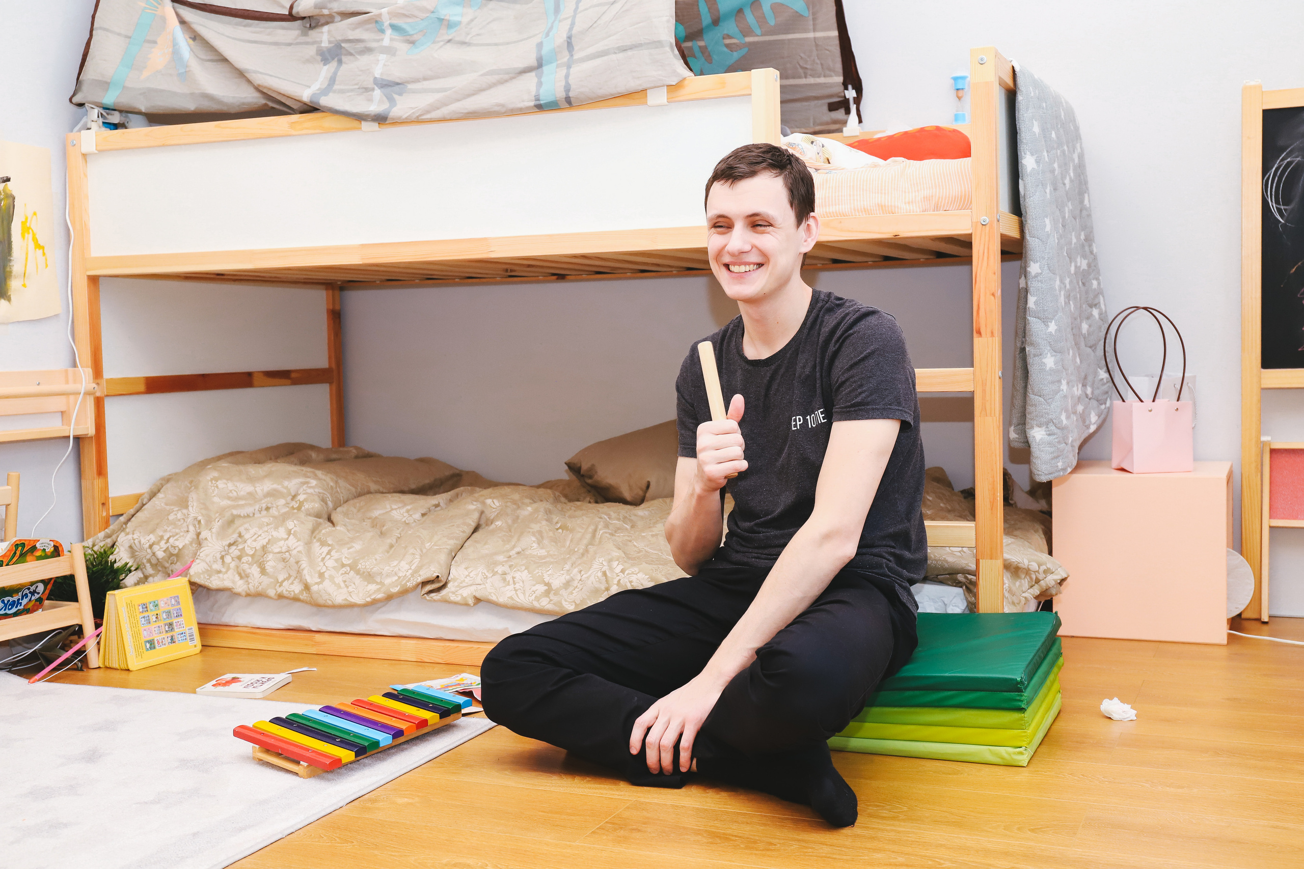 Домашняя фотосъемка Сергея, Елены и их прекрасных детей. Фотограф в Санкт-Петербурге Наталья Брилькова