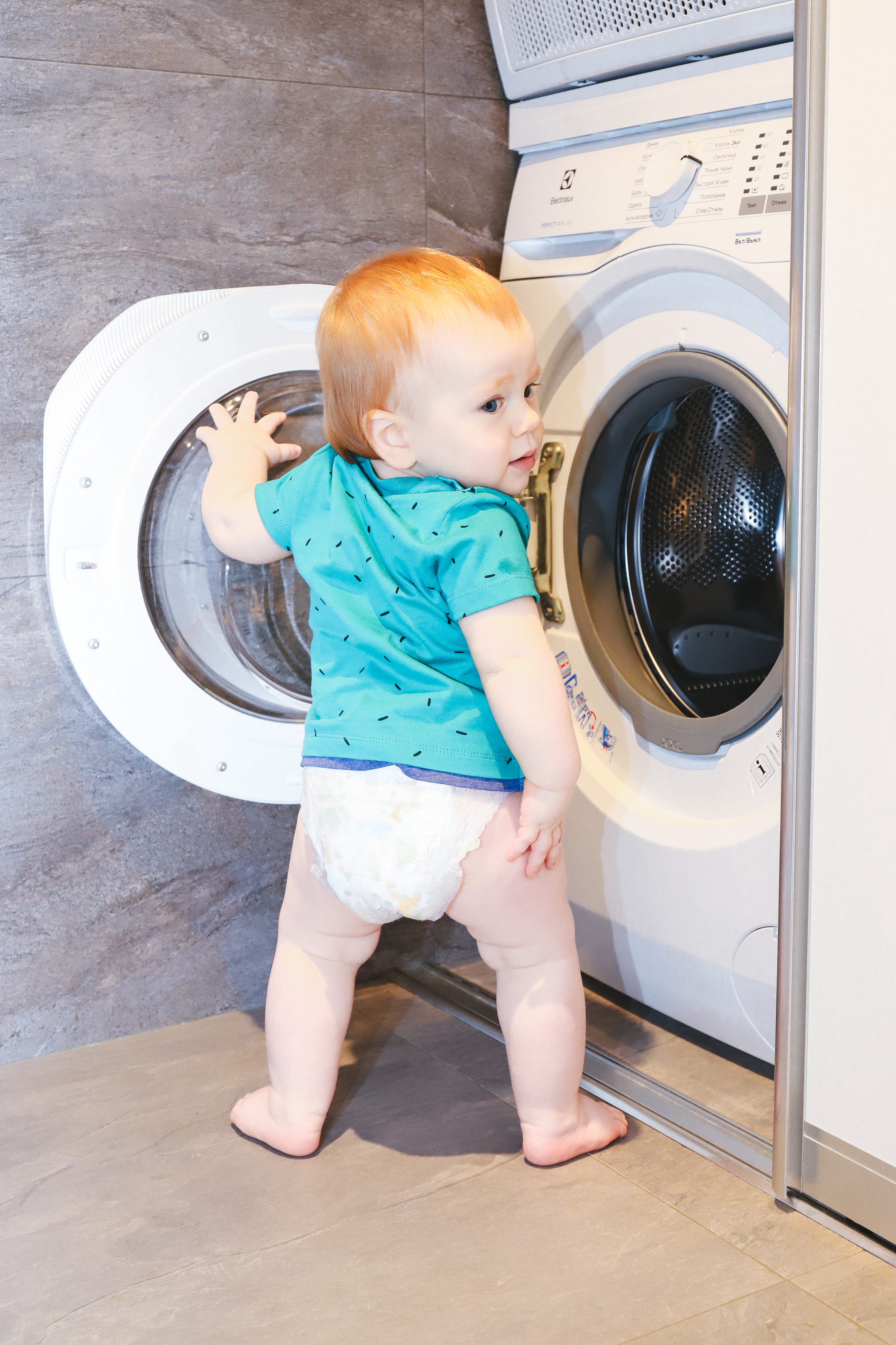 Домашняя фотосъемка Сергея, Елены и их прекрасных детей. Фотограф в Санкт-Петербурге Наталья Брилькова