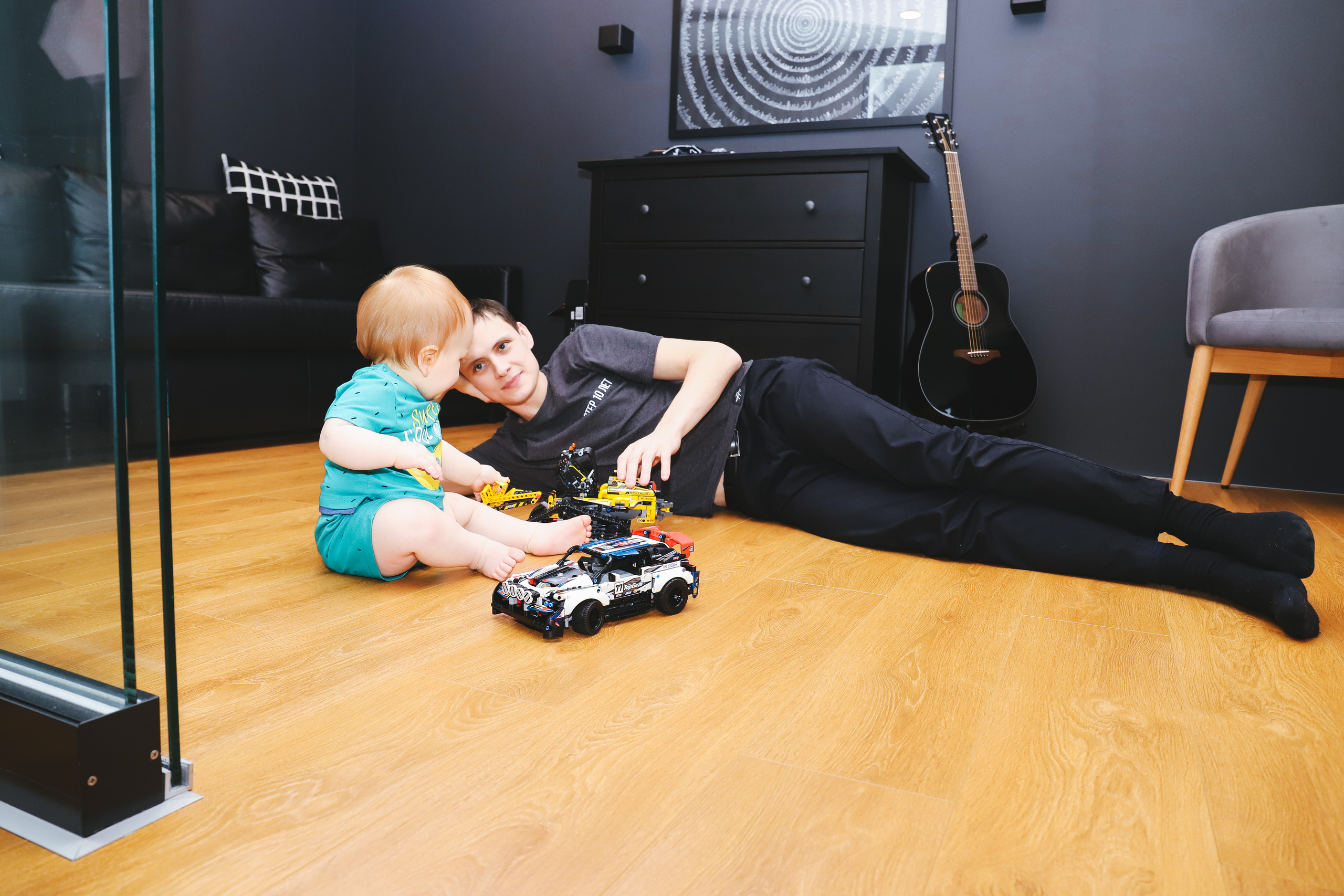 Домашняя фотосъемка Сергея, Елены и их прекрасных детей. Фотограф в Санкт-Петербурге Наталья Брилькова