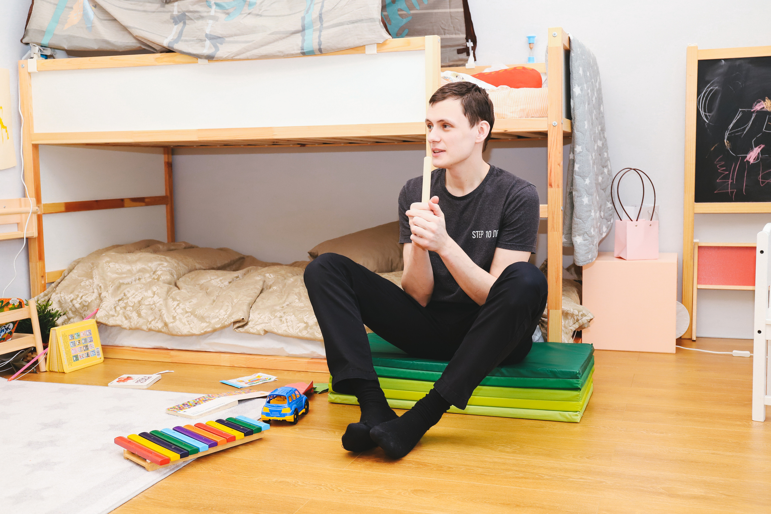 Домашняя фотосъемка Сергея, Елены и их прекрасных детей. Фотограф в Санкт-Петербурге Наталья Брилькова