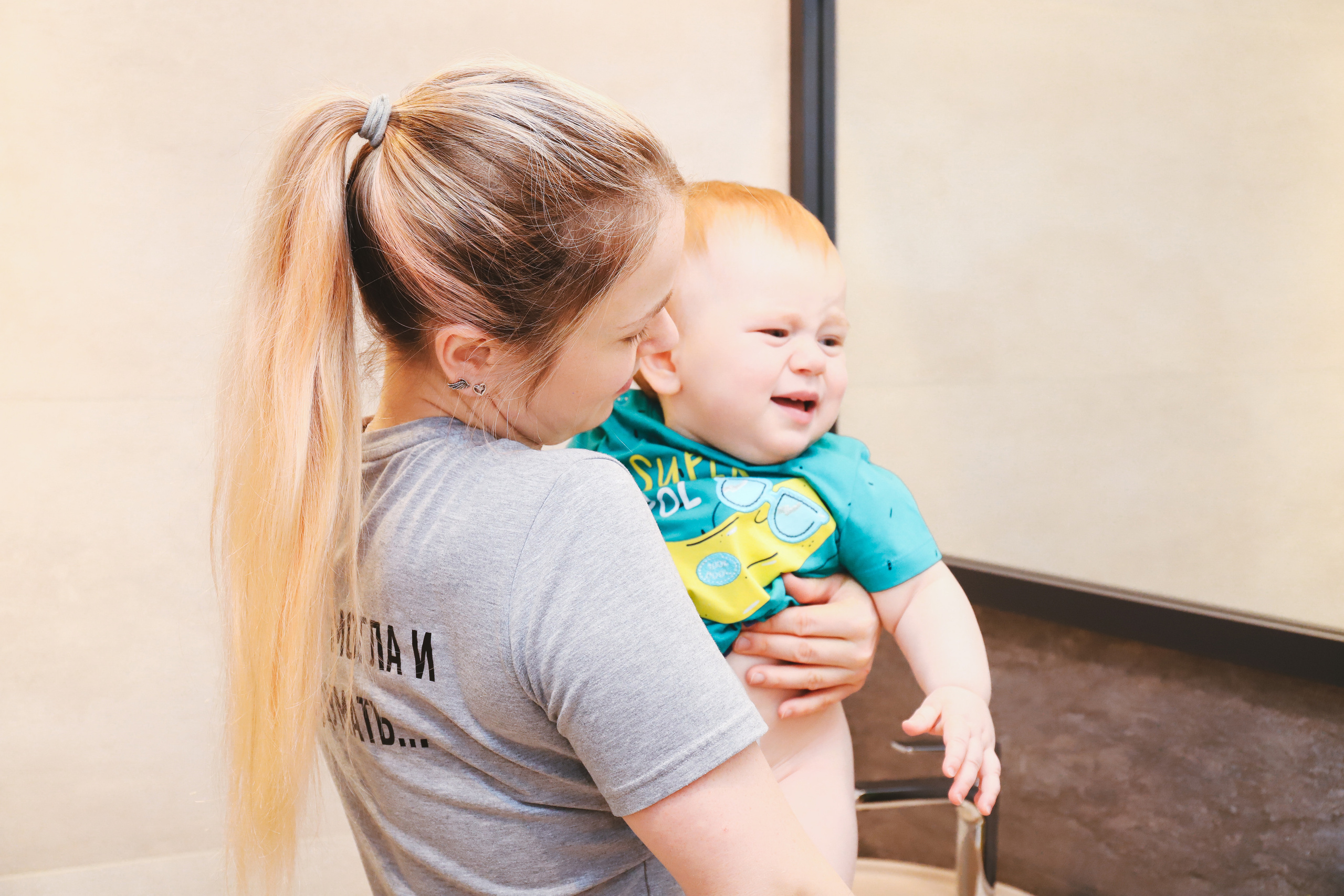 Домашняя фотосъемка Сергея, Елены и их прекрасных детей. Фотограф в Санкт-Петербурге Наталья Брилькова