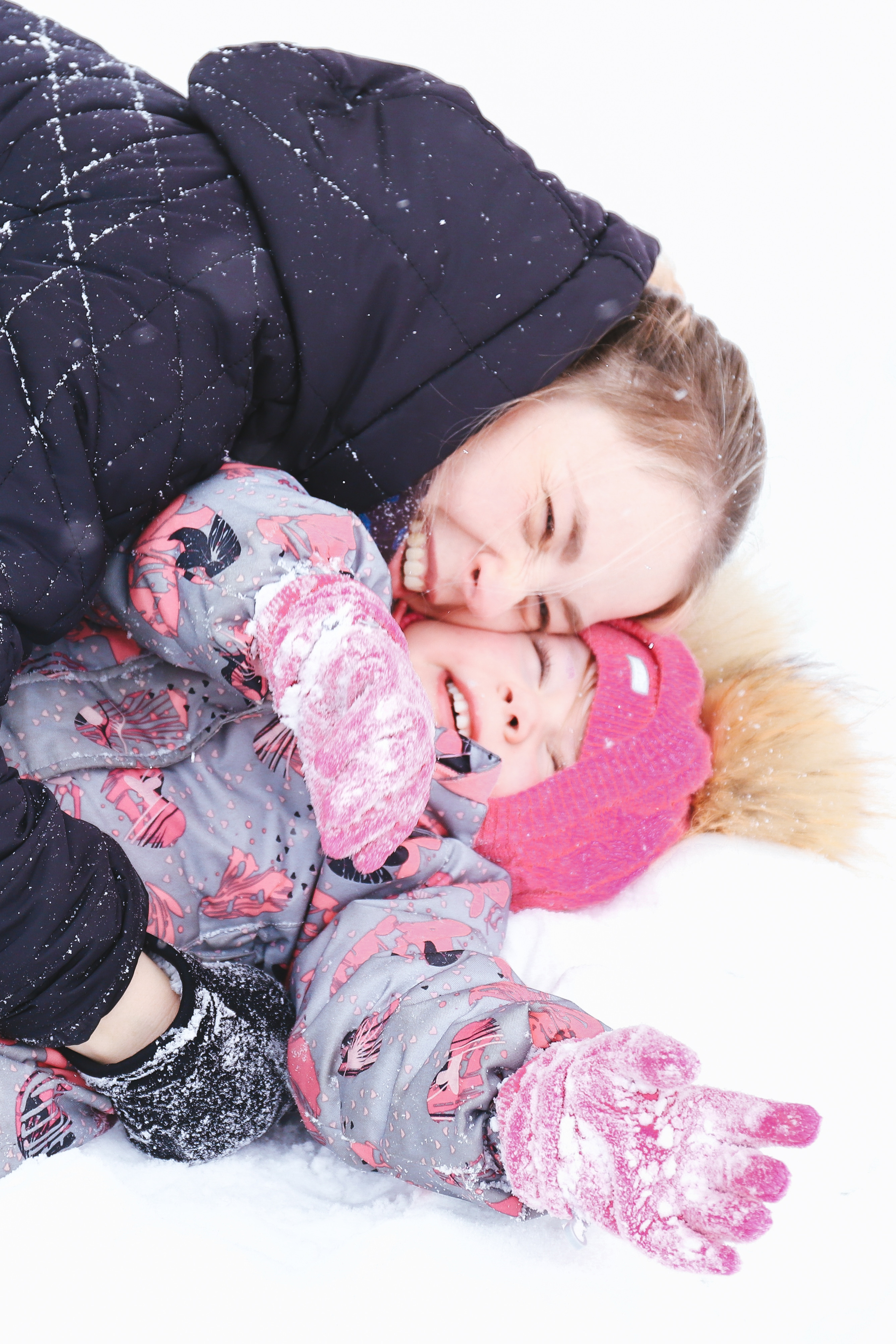 Домашняя фотосъемка Сергея, Елены и их прекрасных детей. Фотограф в Санкт-Петербурге Наталья Брилькова