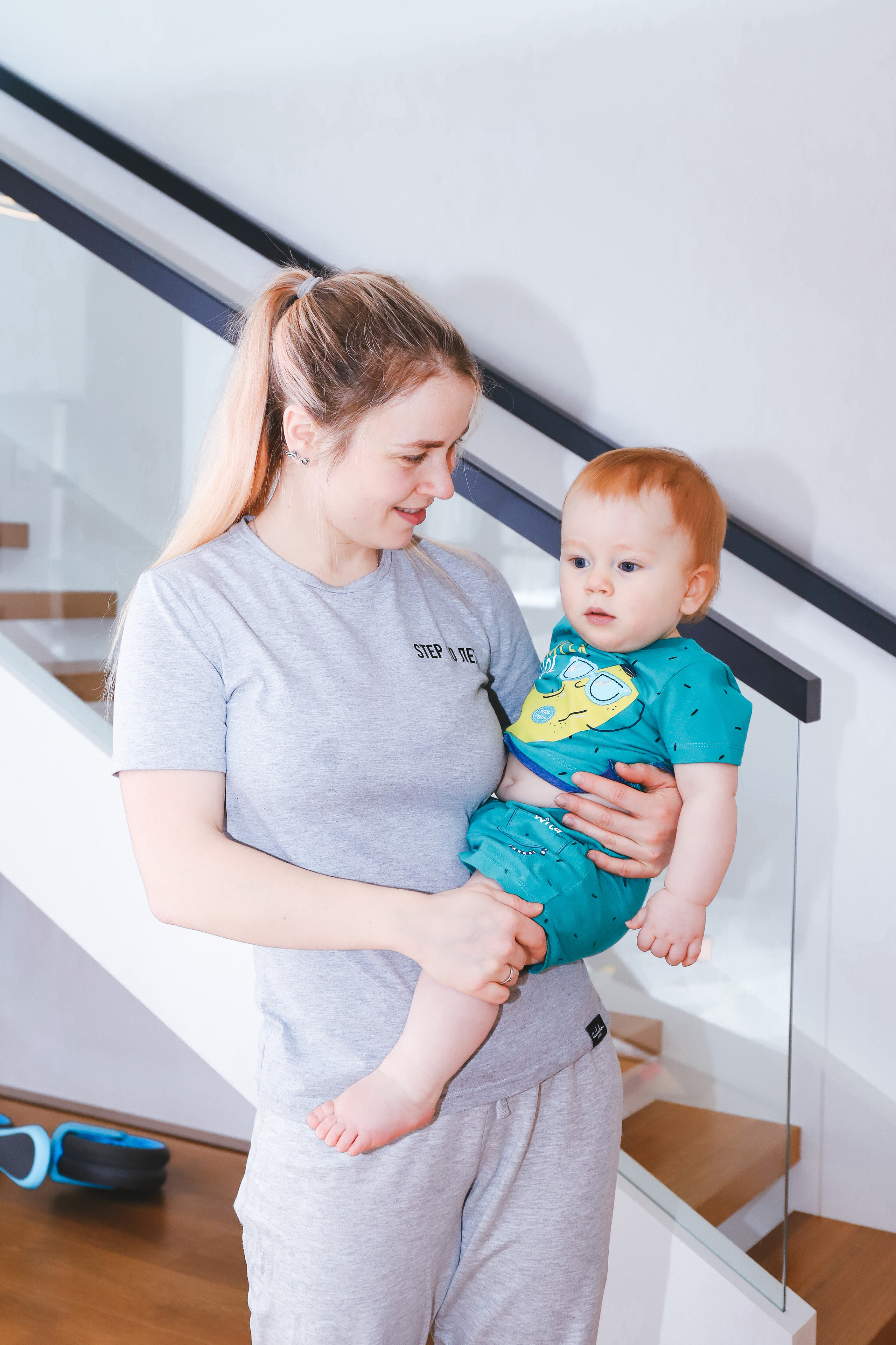 Домашняя фотосъемка Сергея, Елены и их прекрасных детей. Фотограф в Санкт-Петербурге Наталья Брилькова