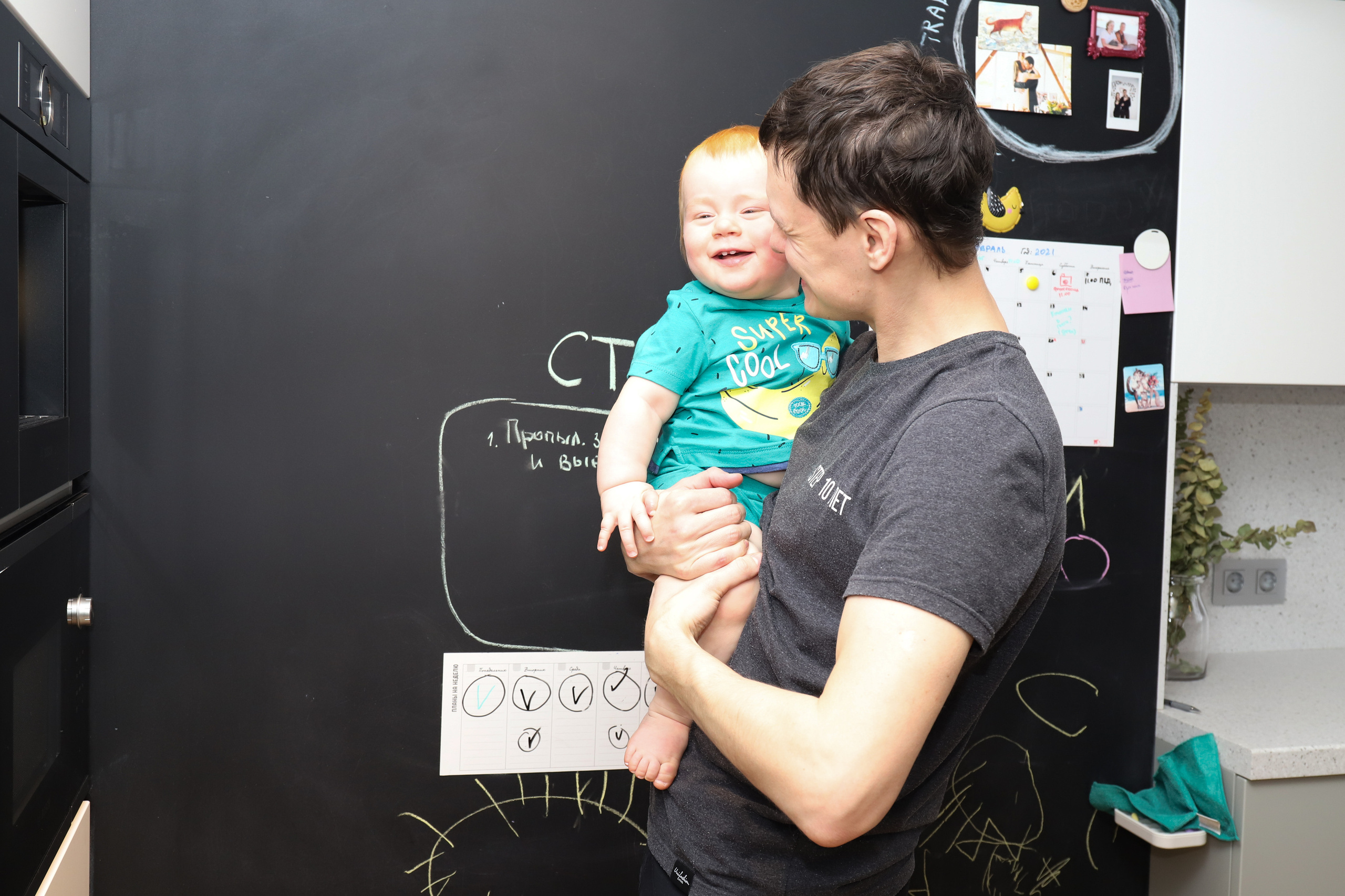 Домашняя фотосъемка Сергея, Елены и их прекрасных детей. Фотограф в Санкт-Петербурге Наталья Брилькова