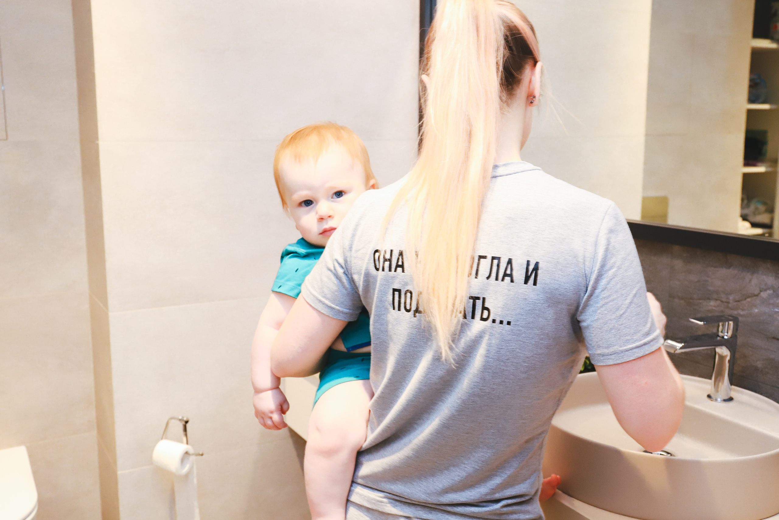 Домашняя фотосъемка Сергея, Елены и их прекрасных детей. Фотограф в Санкт-Петербурге Наталья Брилькова