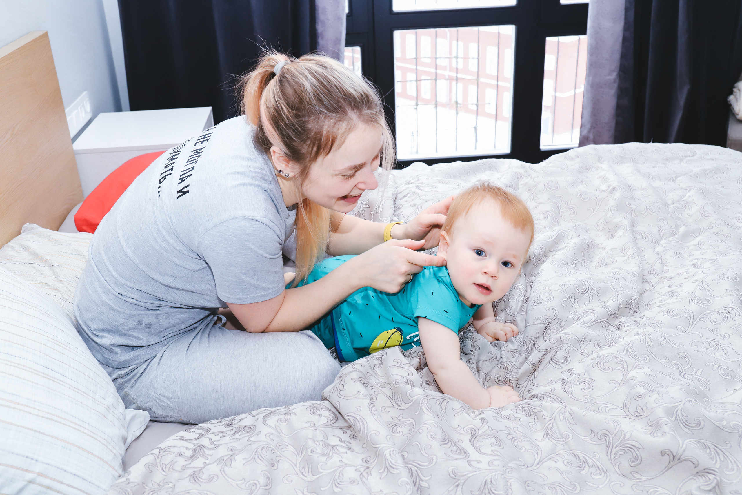 Домашняя фотосъемка Сергея, Елены и их прекрасных детей. Фотограф в Санкт-Петербурге Наталья Брилькова