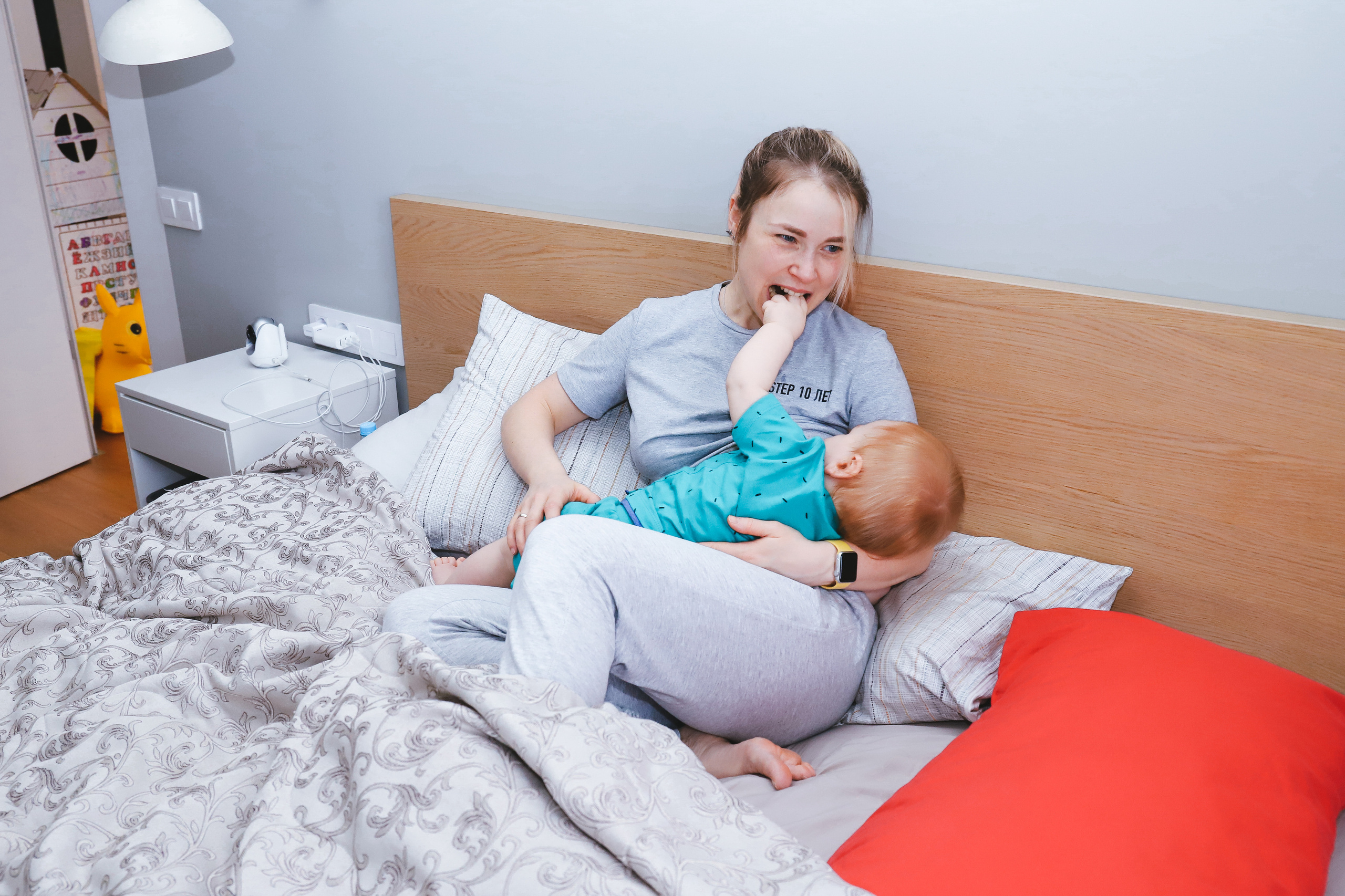 Домашняя фотосъемка Сергея, Елены и их прекрасных детей. Фотограф в Санкт-Петербурге Наталья Брилькова