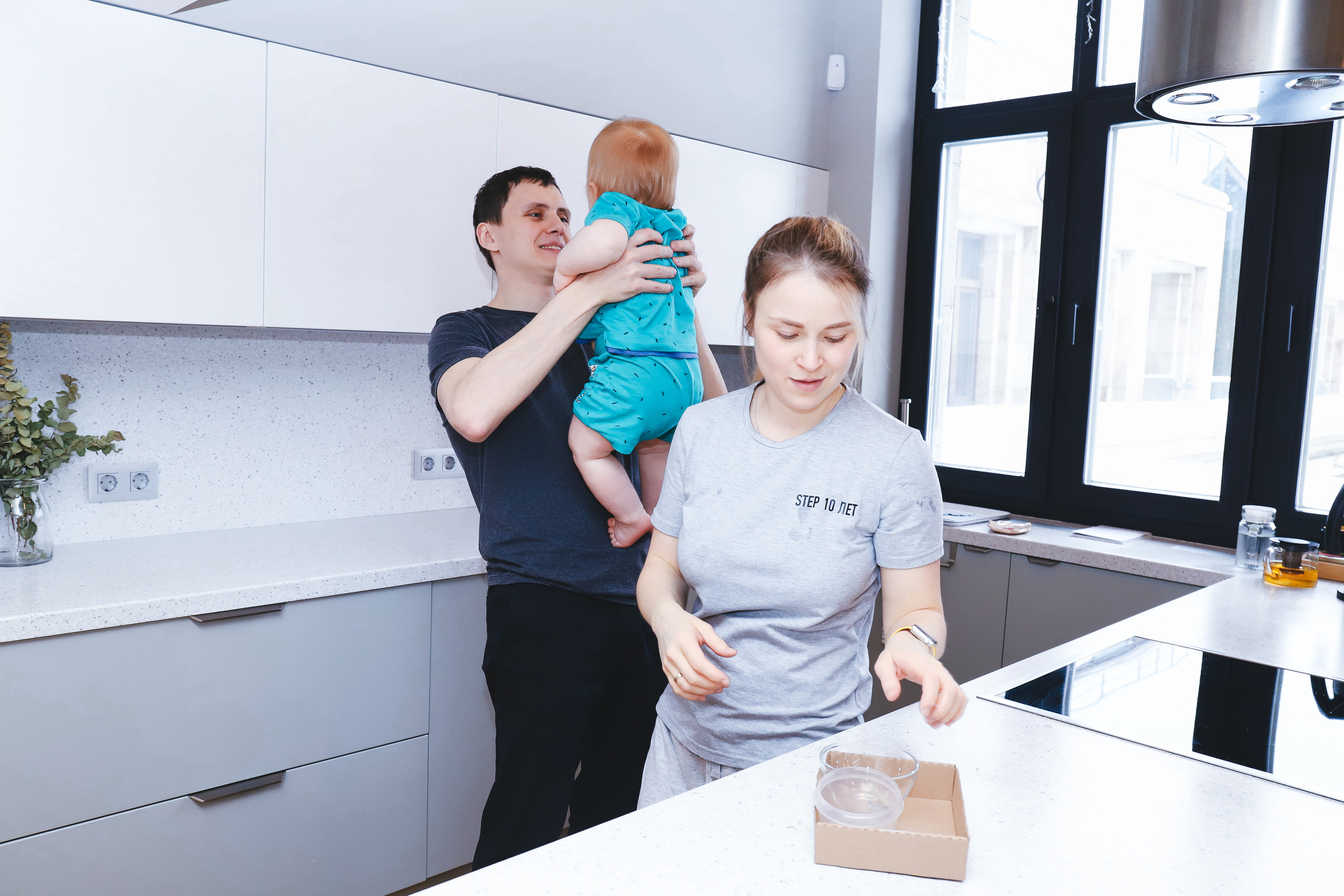 Домашняя фотосъемка Сергея, Елены и их прекрасных детей. Фотограф в Санкт-Петербурге Наталья Брилькова