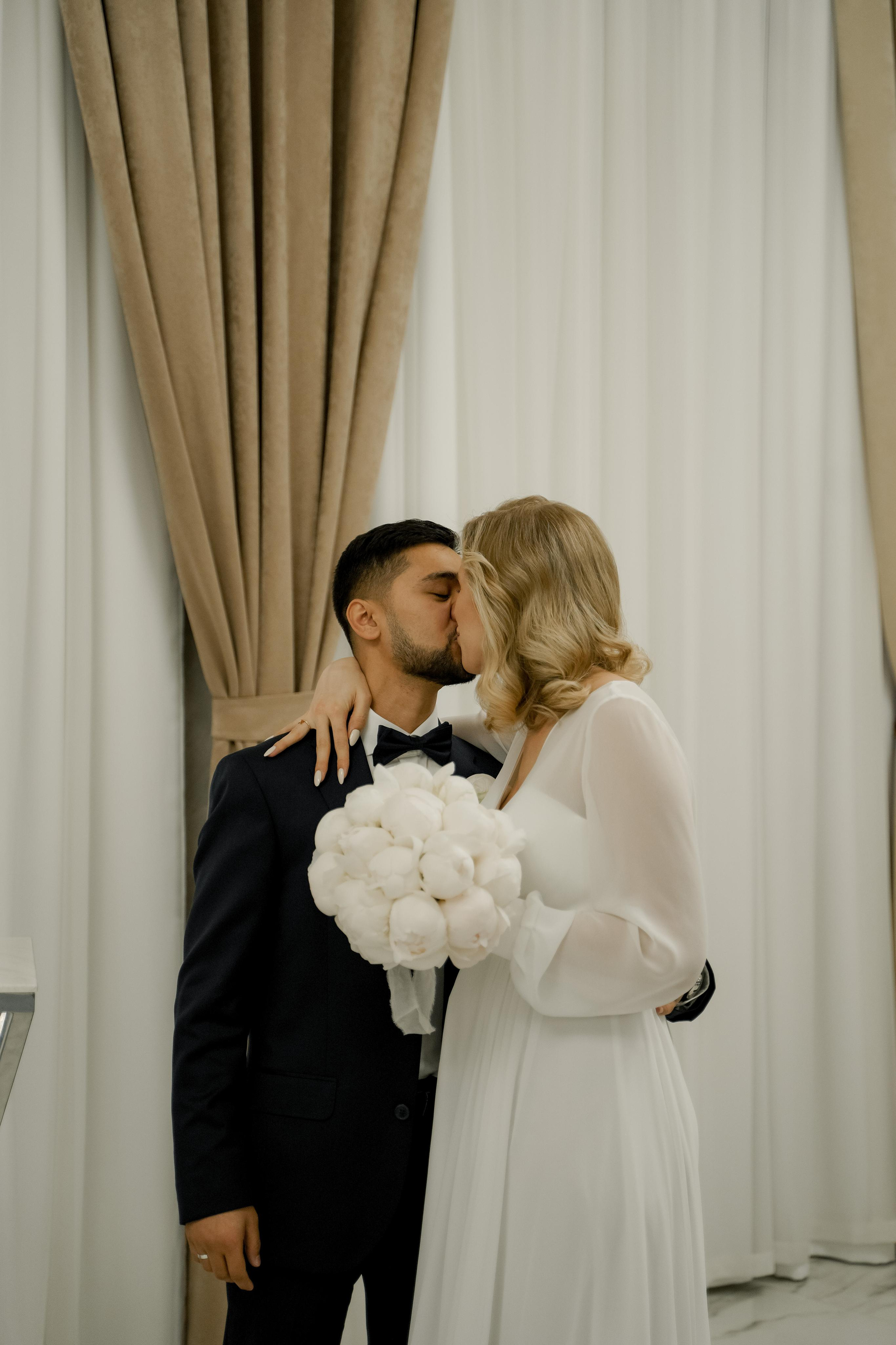 Светлана и Сант. Свадебный фотограф Марина Попова