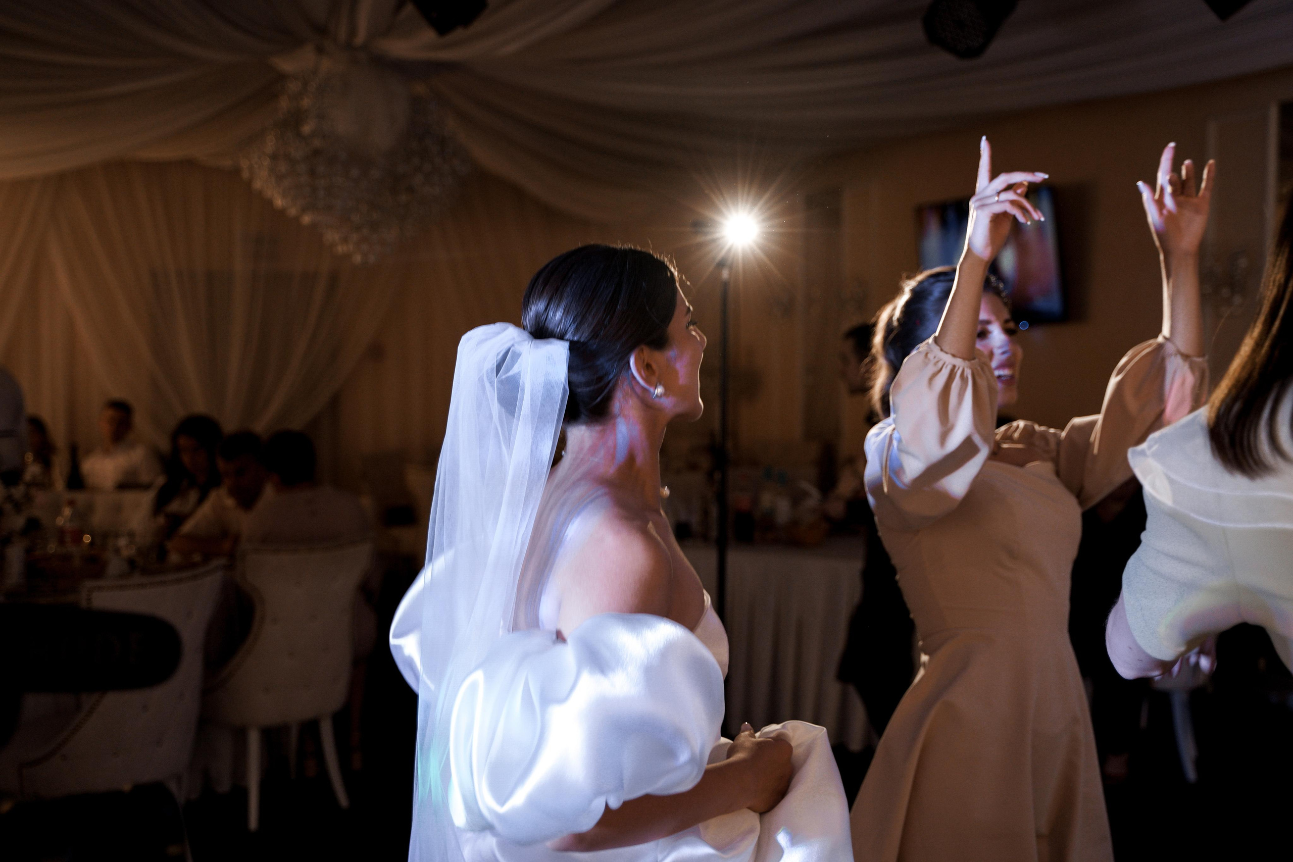 Алена и Олег. Свадебный фотограф Марина Попова