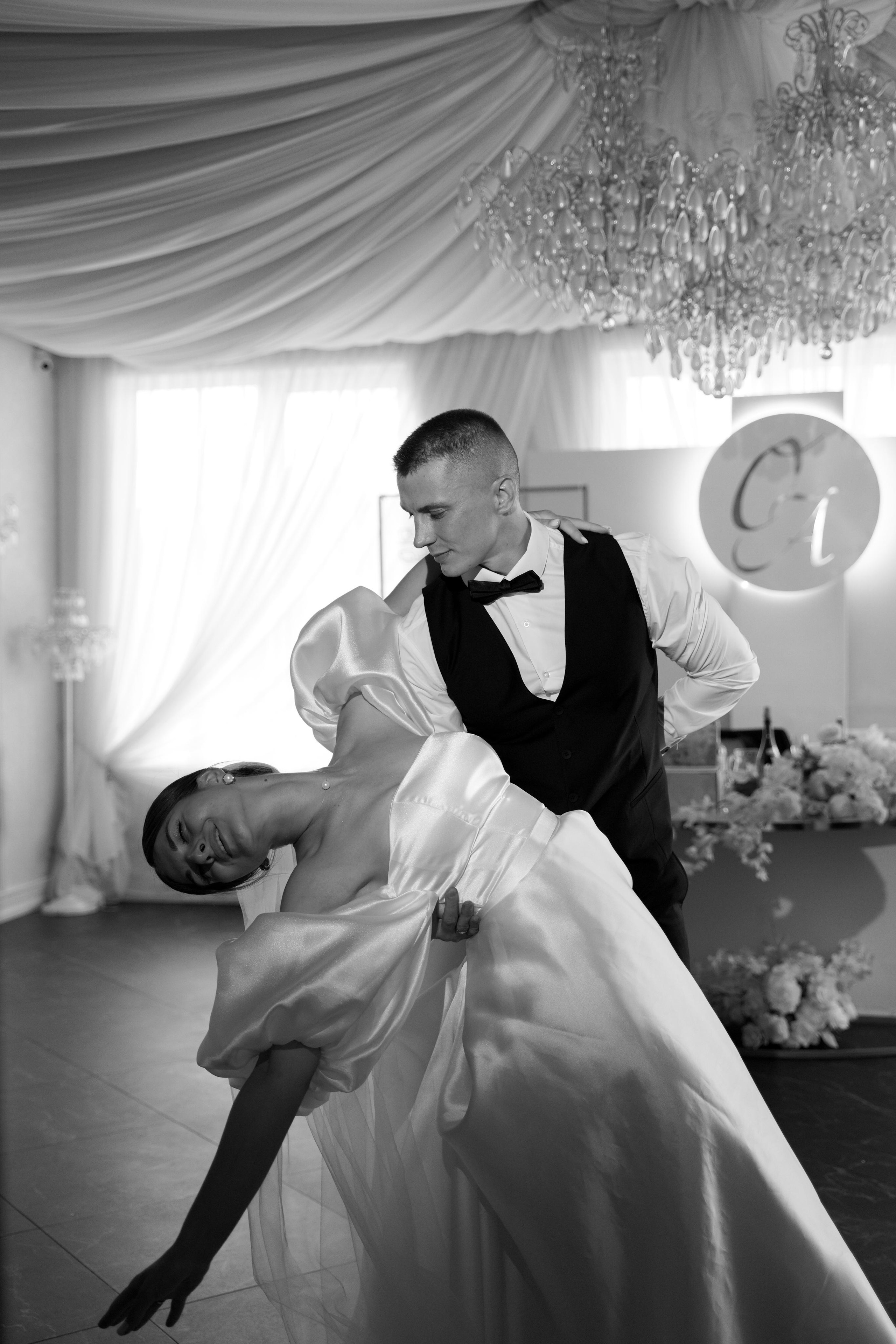 Алена и Олег. Свадебный фотограф Марина Попова