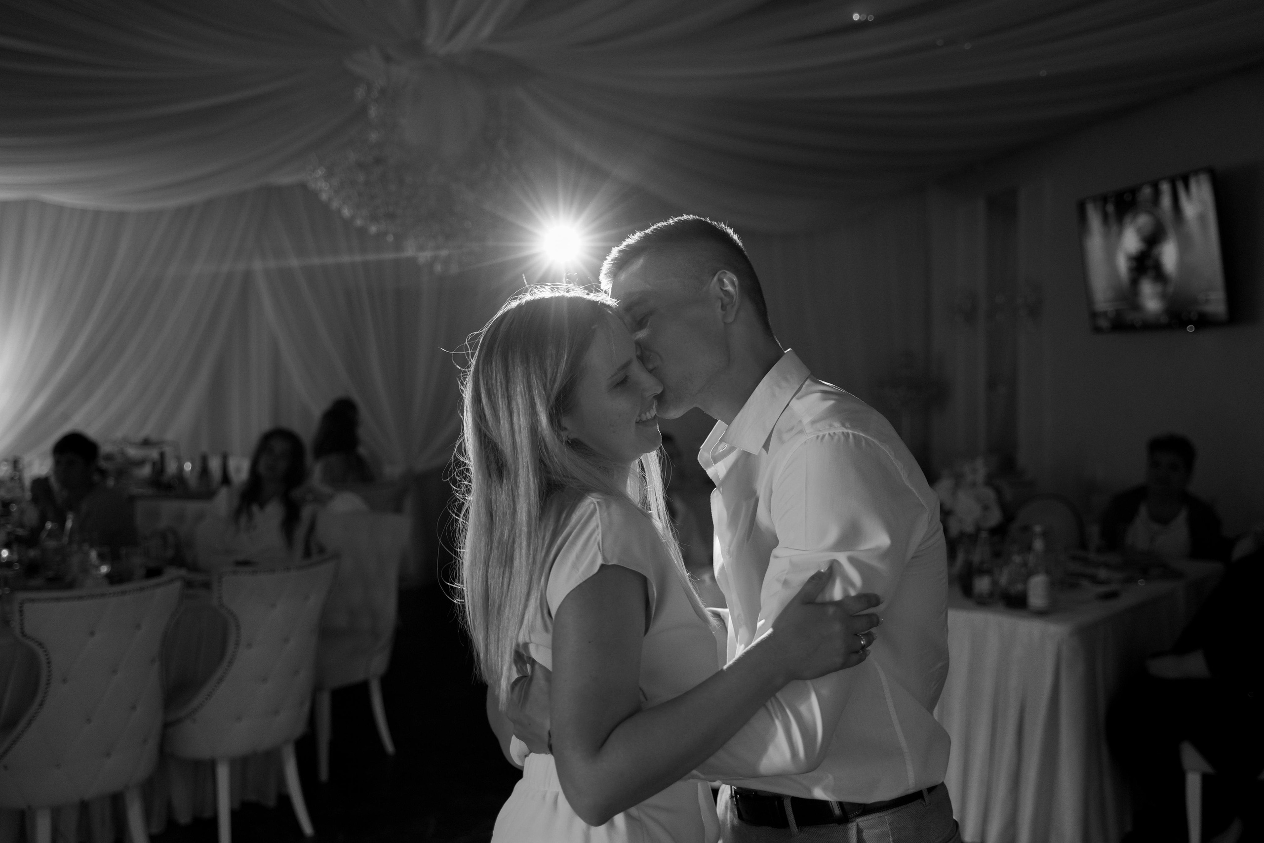 Алена и Олег. Свадебный фотограф Марина Попова