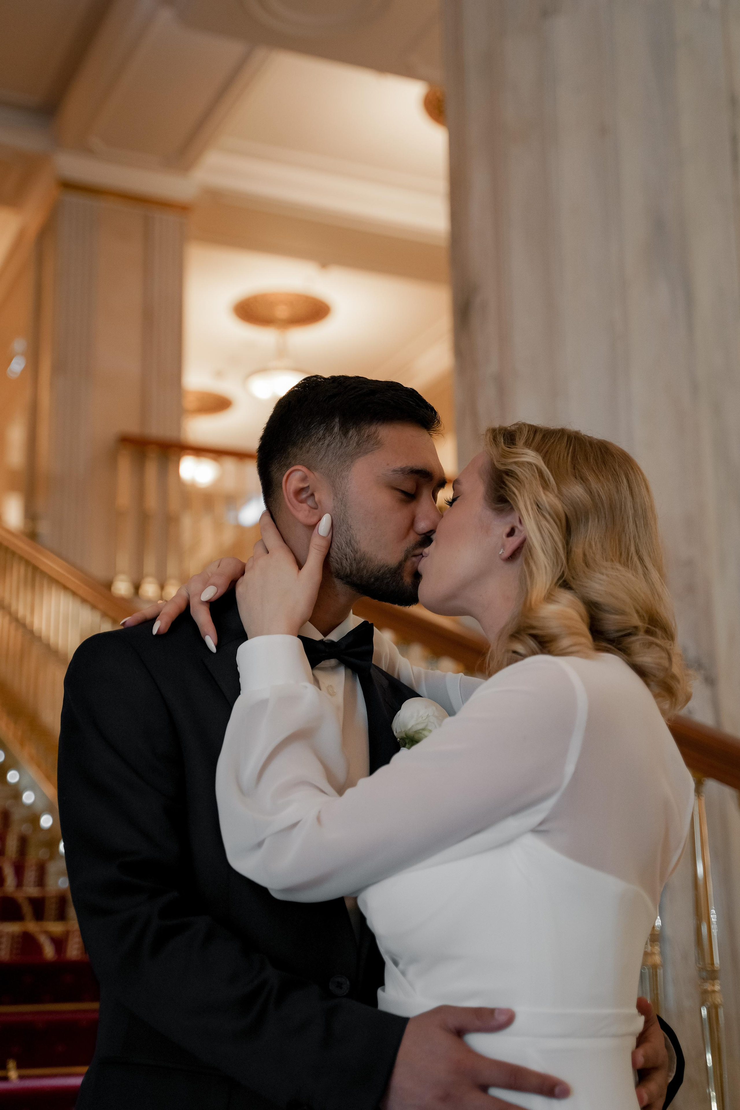 Светлана и Сант. Свадебный фотограф Марина Попова