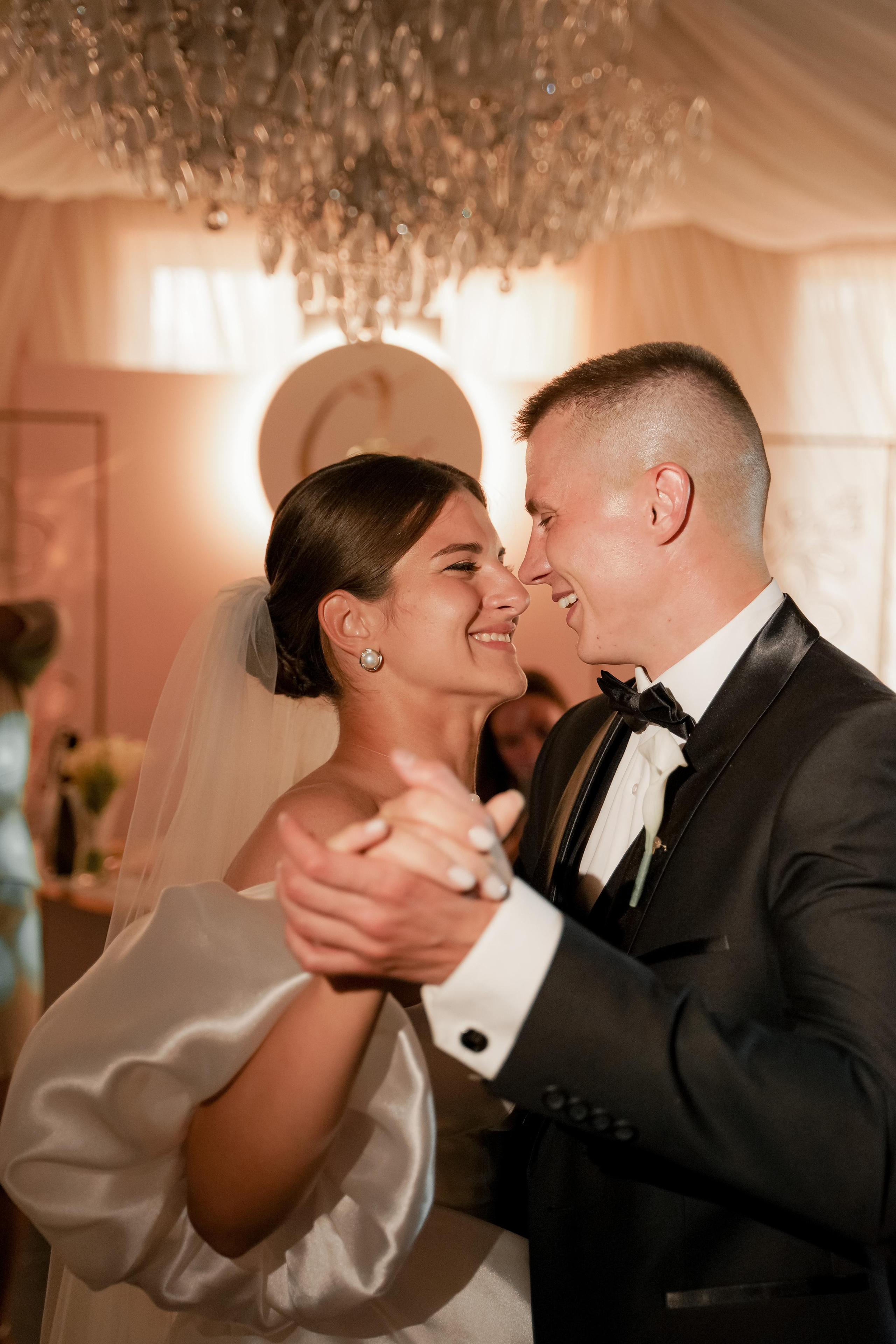 Алена и Олег. Свадебный фотограф Марина Попова