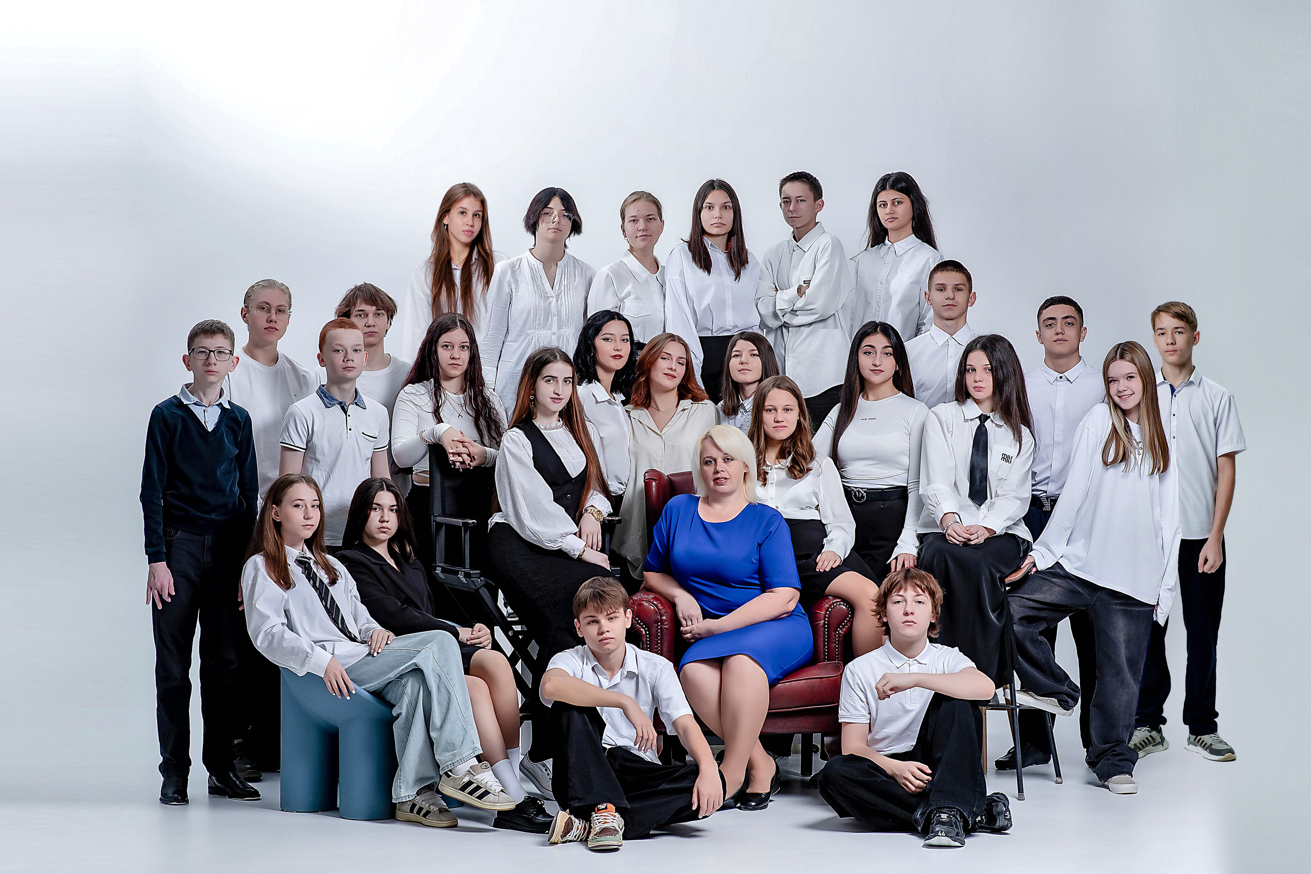 Выпускные (школьные) альбомы (книги) в Ростове-на-Дону. Современные Выпускные Альбомы в Ростове-на-Дону