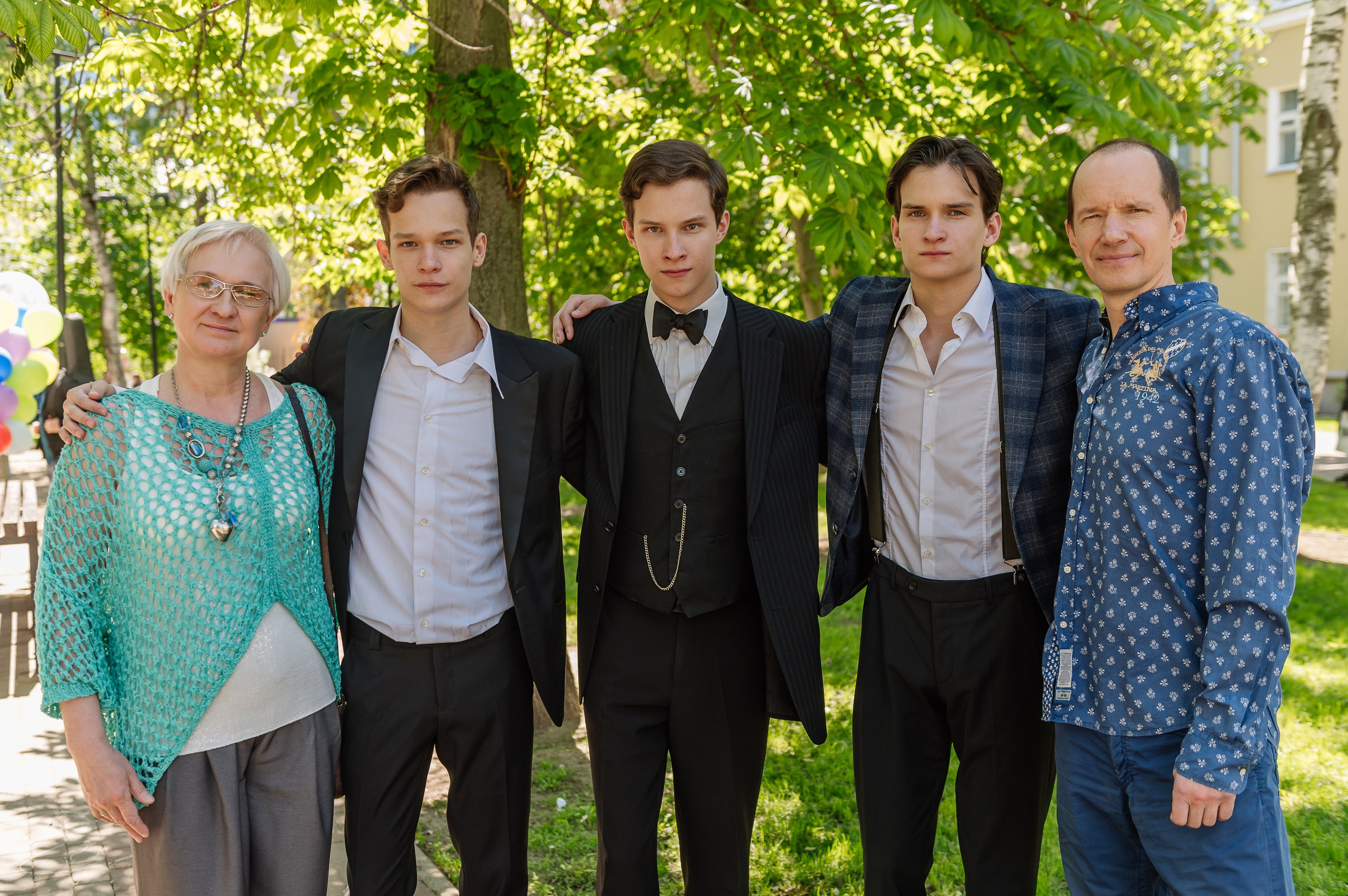выпускники с родителями