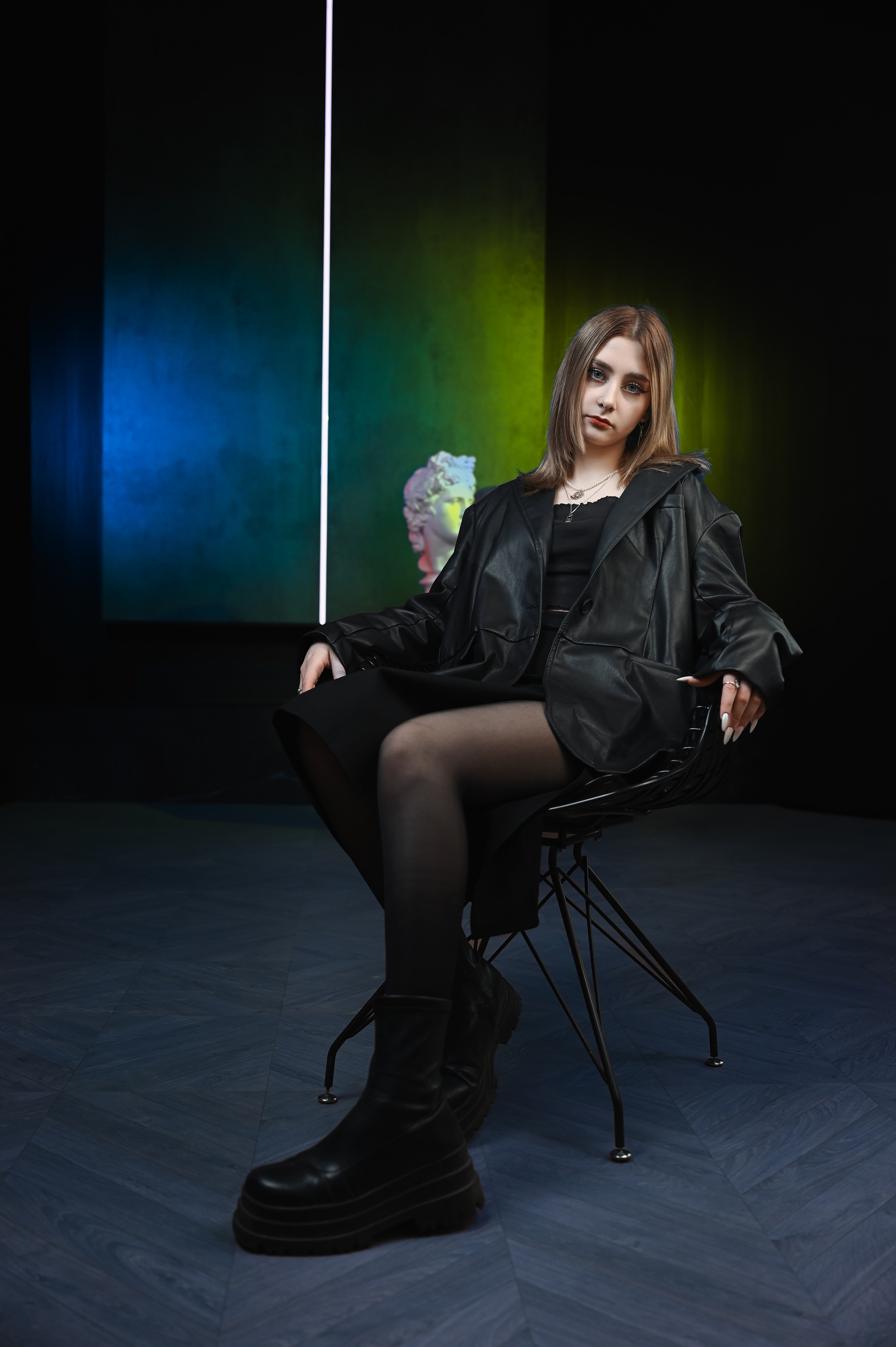 Total. Выпускные альбомы в Кургане, Твой альбом, Книга