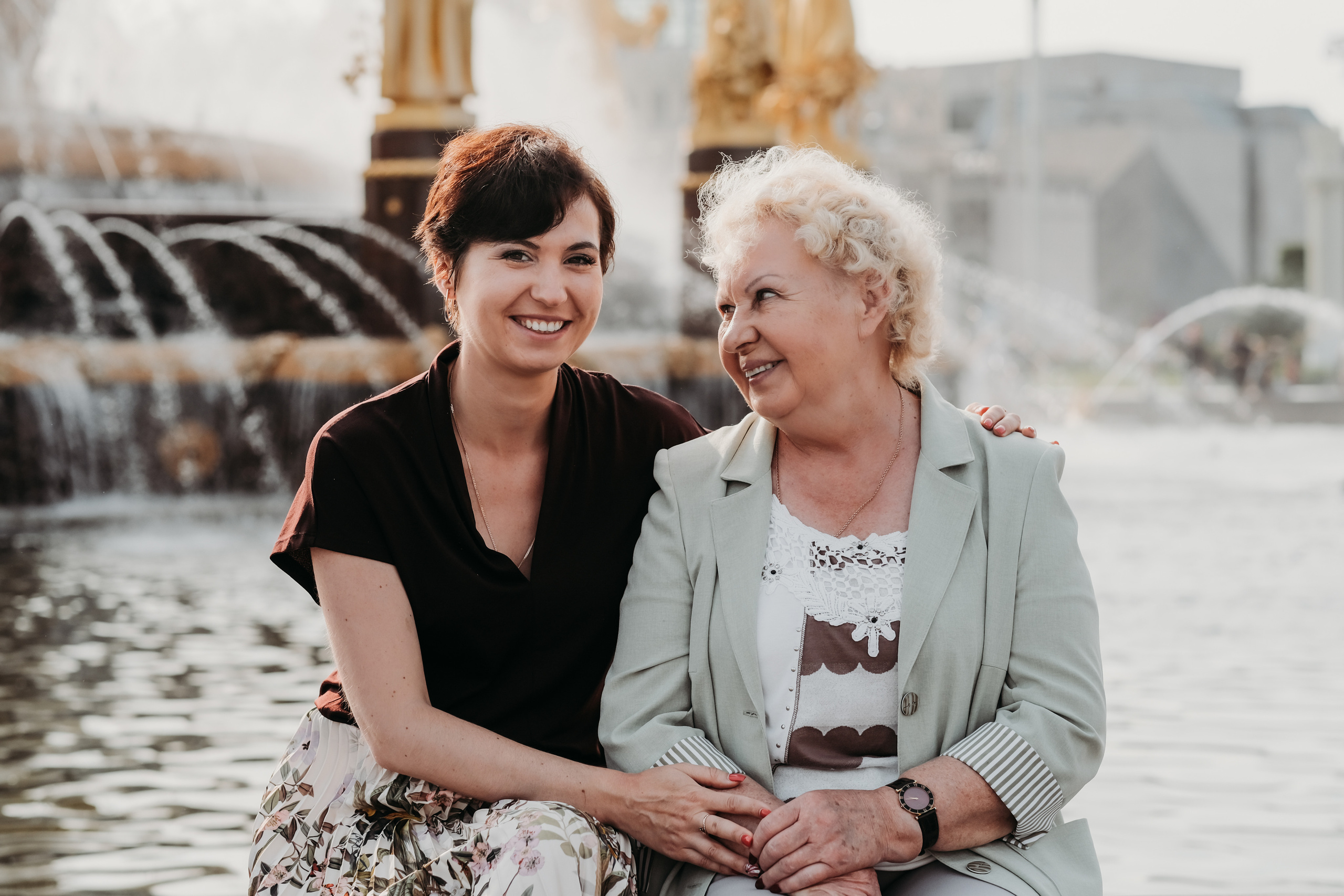 Прогулка с мамой на ВДНХ. Семейный и детский фотограф в Москве Светлана Потемкина