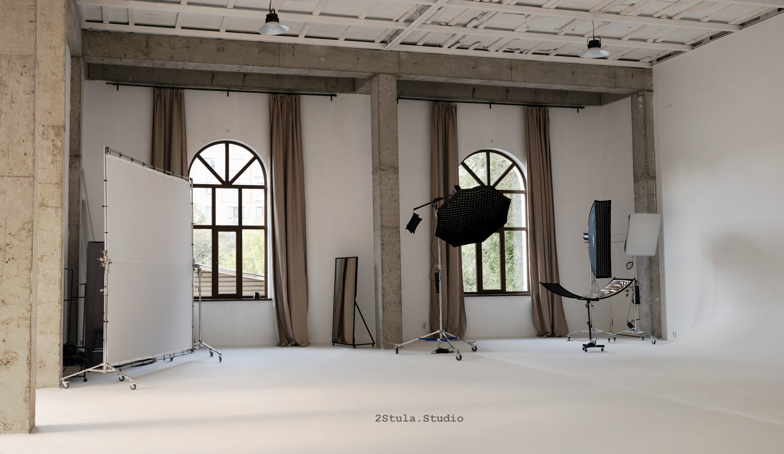 Фотостудия Алматы зал Лайтрум. Фотостудия Алматы — 2 Stula.Studio | Аренда залов