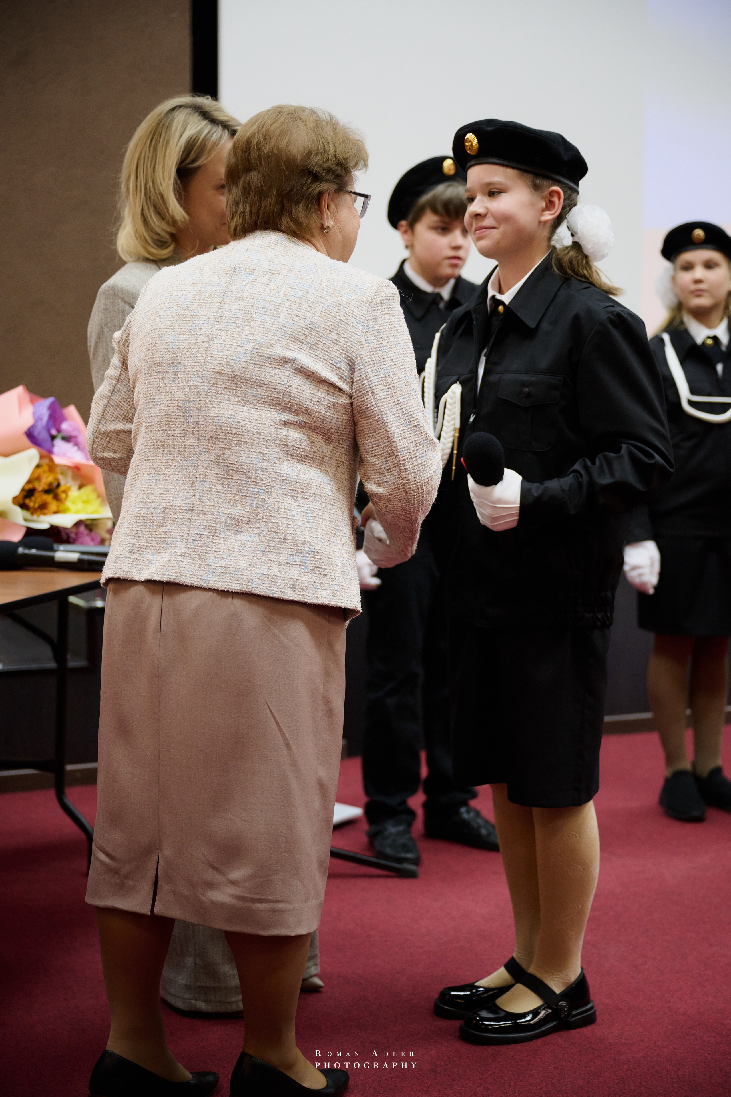 ДК «Победа» выставка фотопроекта «Территории». Фотограф Роман Адлер